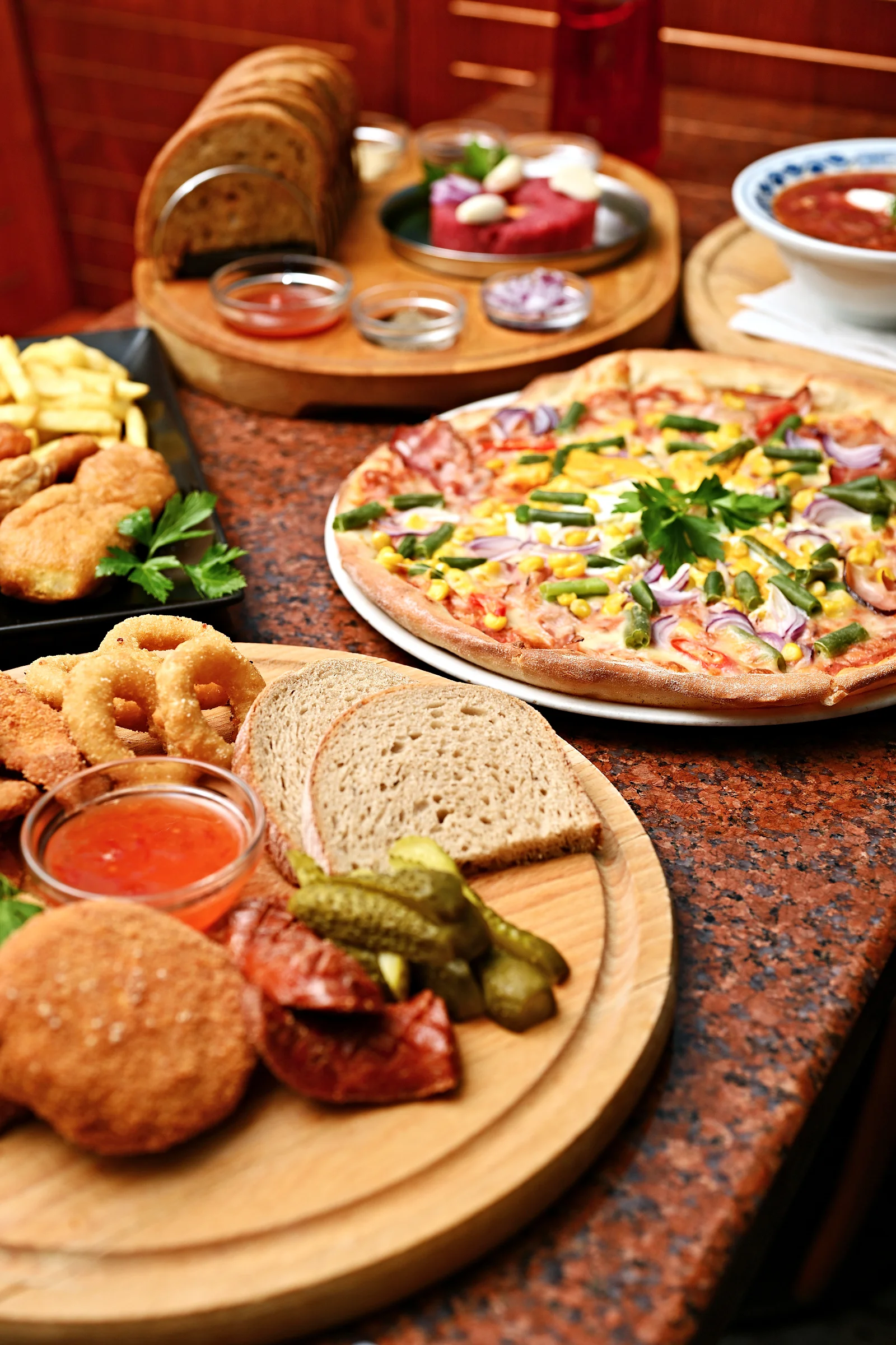 Otevřené vouchery na cokoli v hodnotě 350-1000 Kč do rodinné restaurace na Žižkově