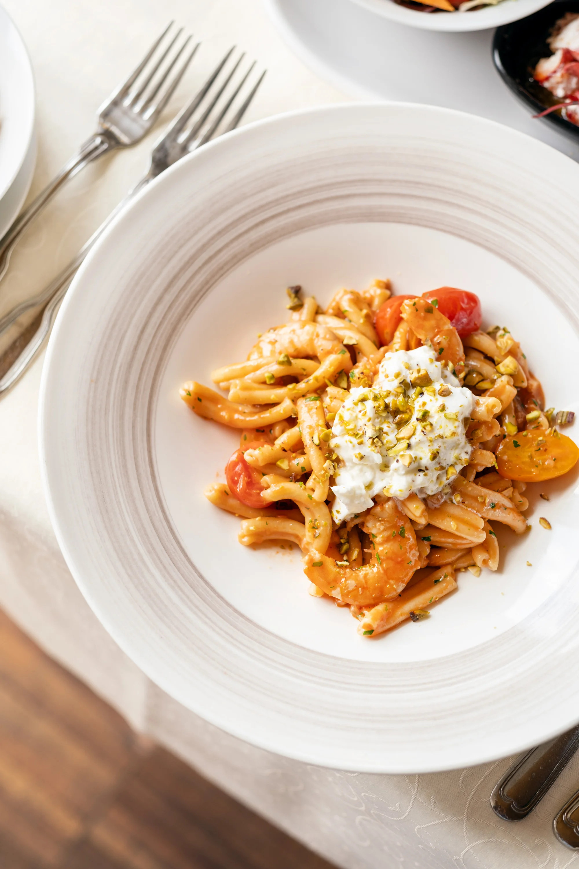 Dárkové vouchery na 1500 až 3000 Kč do restaurace Brick's na Malé Straně