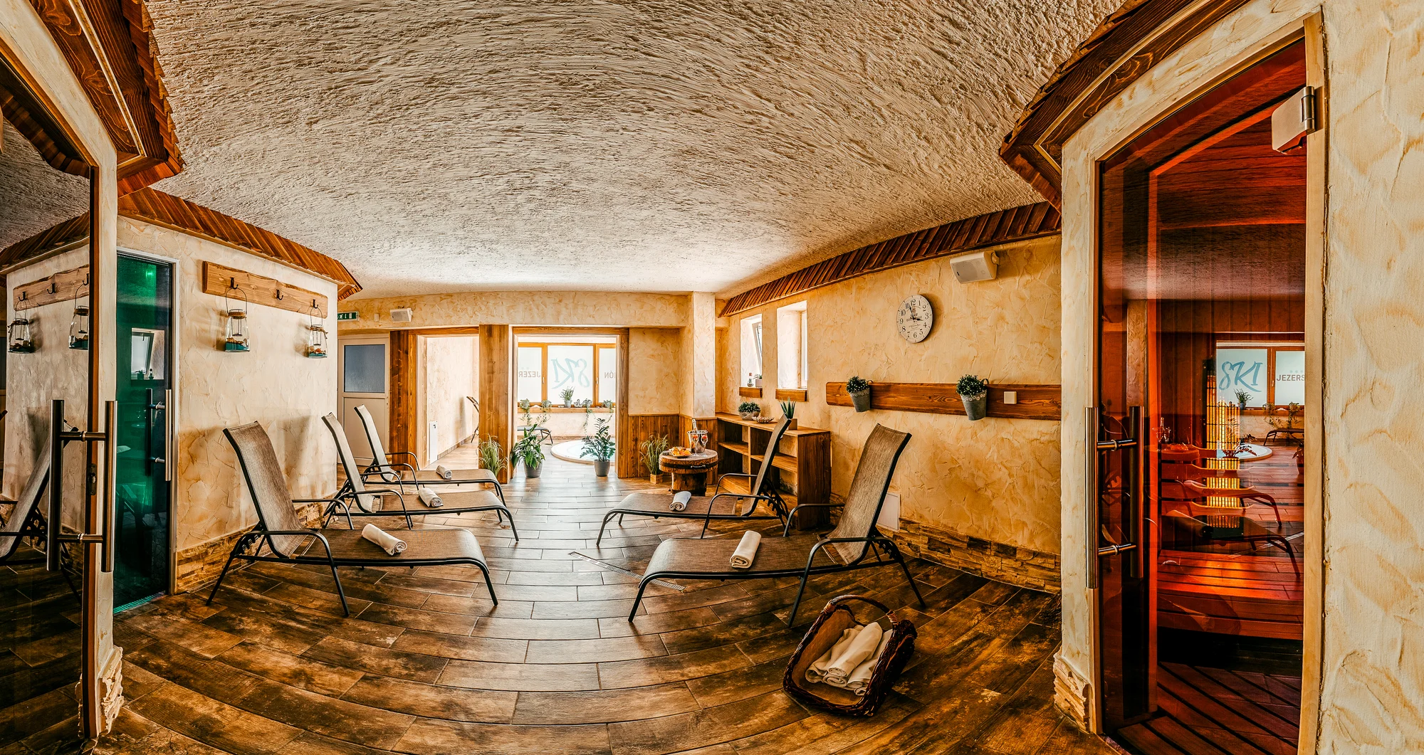 Pobyt se stravou a wellness blízko Chodníku korunami stromů Bachledka: slevy na vstupy i skipasy