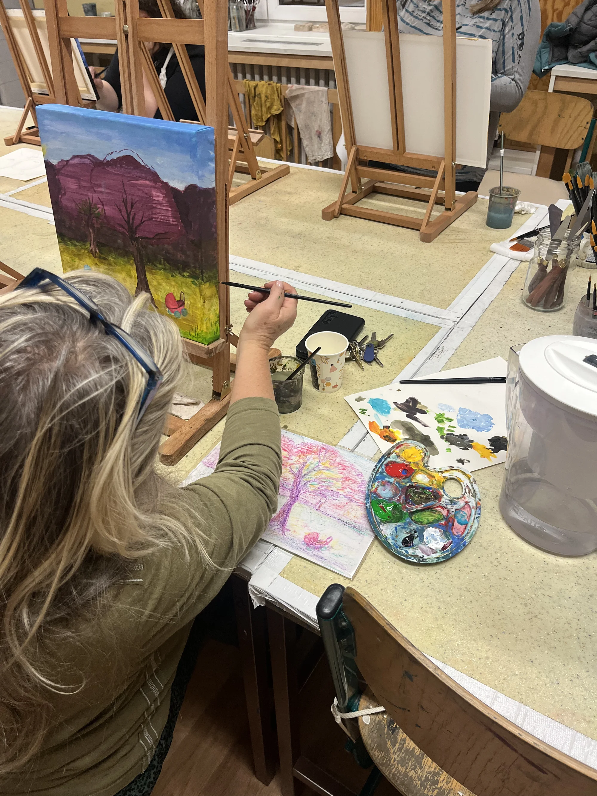 Vyrobte si vlastní originál: 3h workshop malování akrylem v Brně