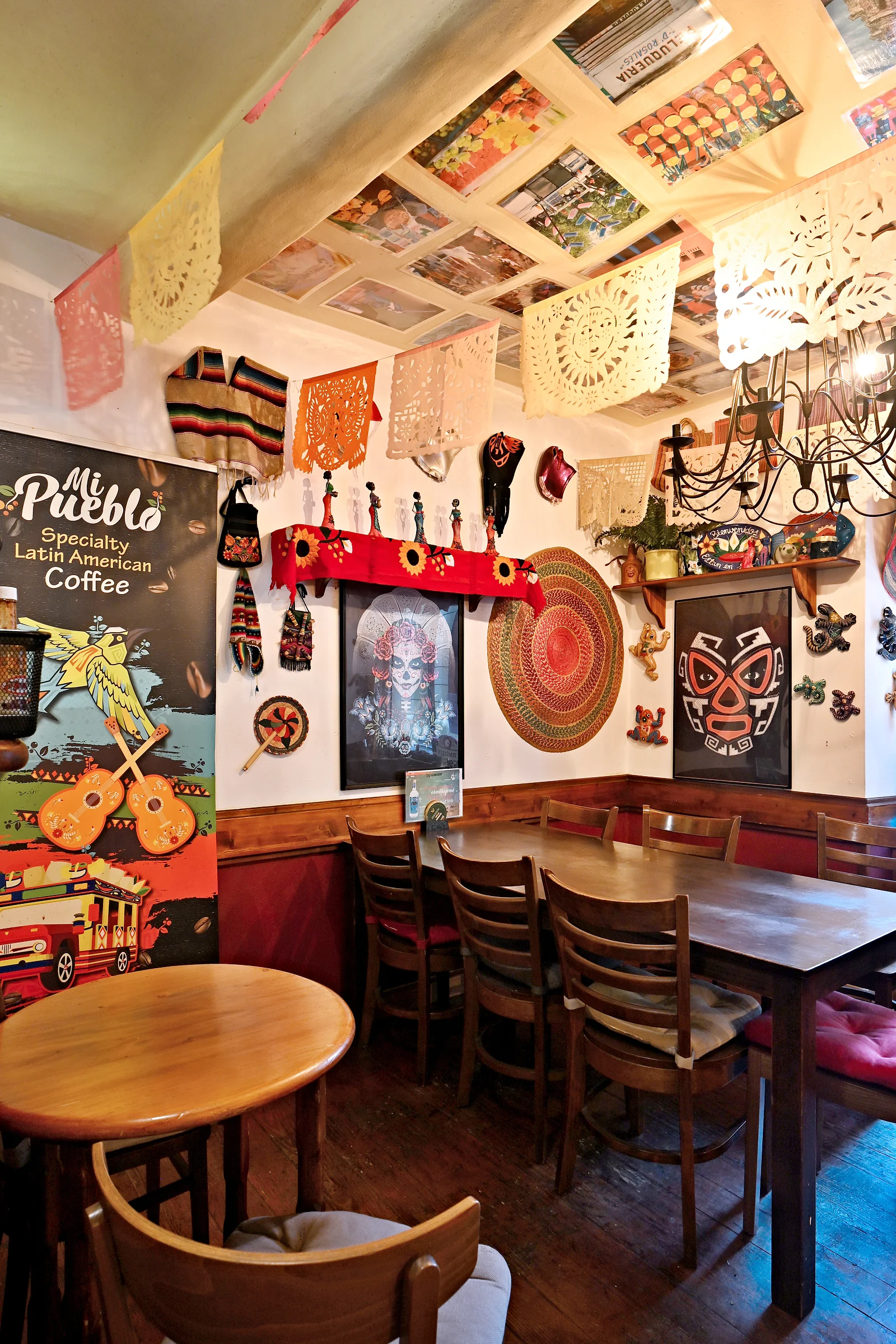 Pravá mexická fiesta: 2hod. all you can eat pro 1-2 osoby i vč. lahve vína