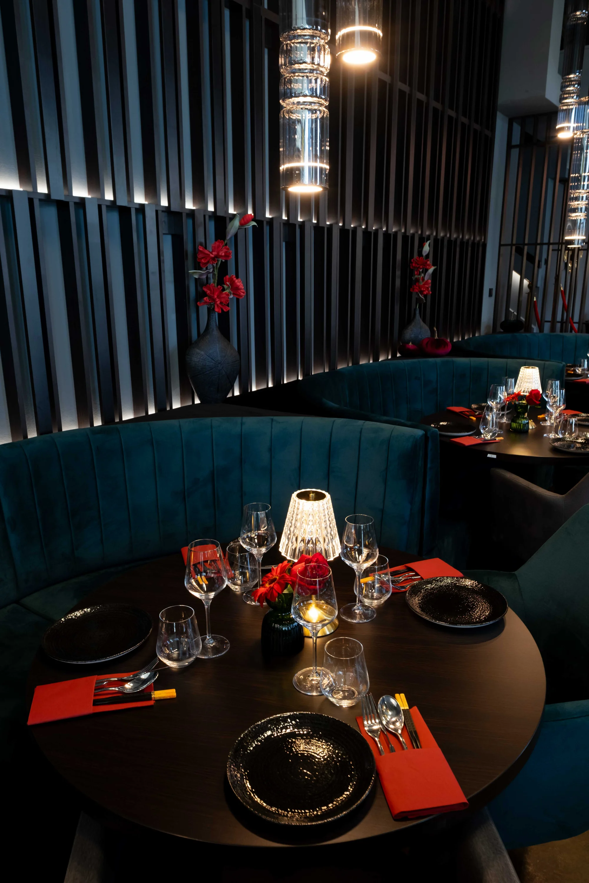 Otevřené vouchery v hodnotě 500-2000 Kč do moderní asijské fusion restaurace