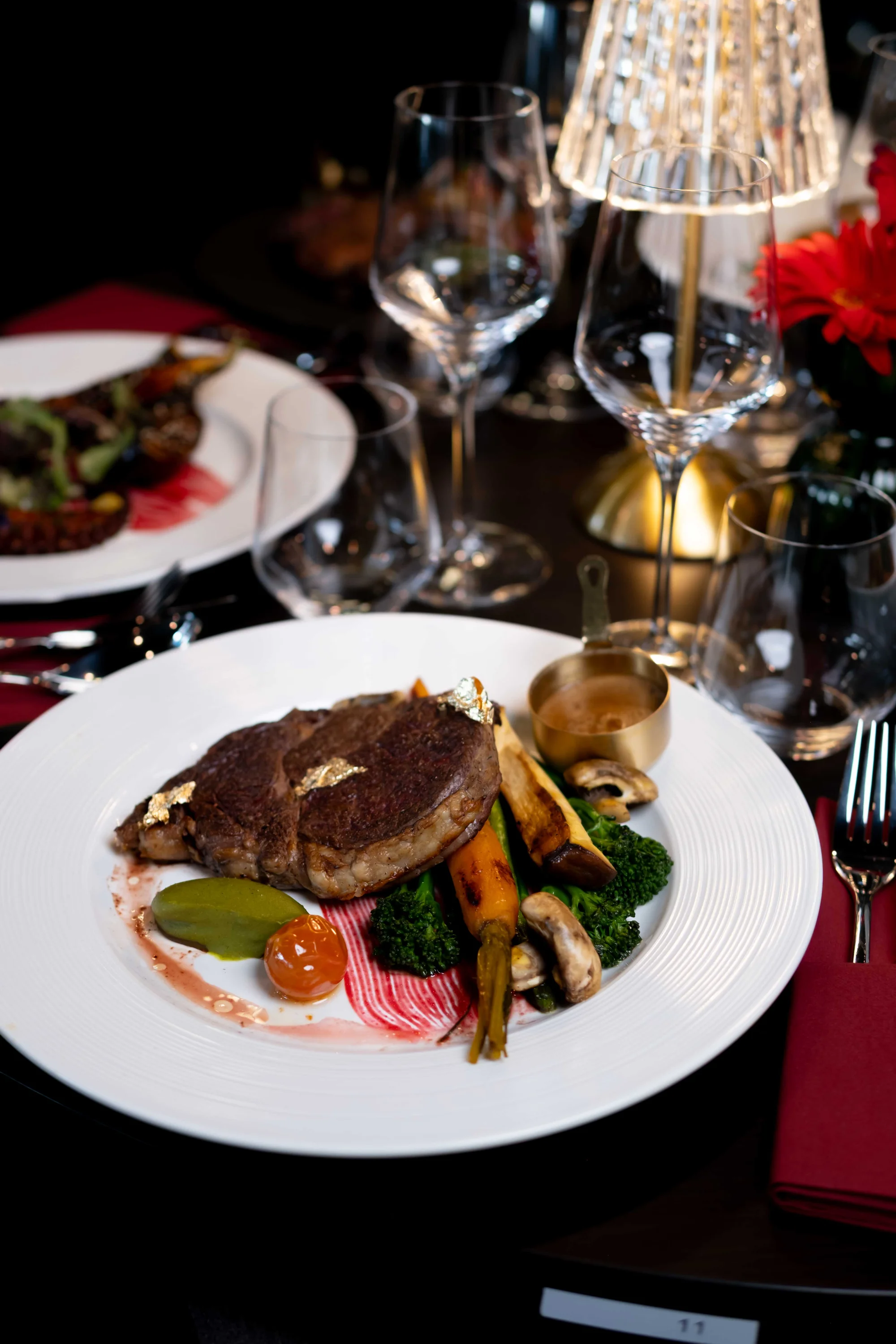 Otevřené vouchery v hodnotě 500-2000 Kč do moderní asijské fusion restaurace