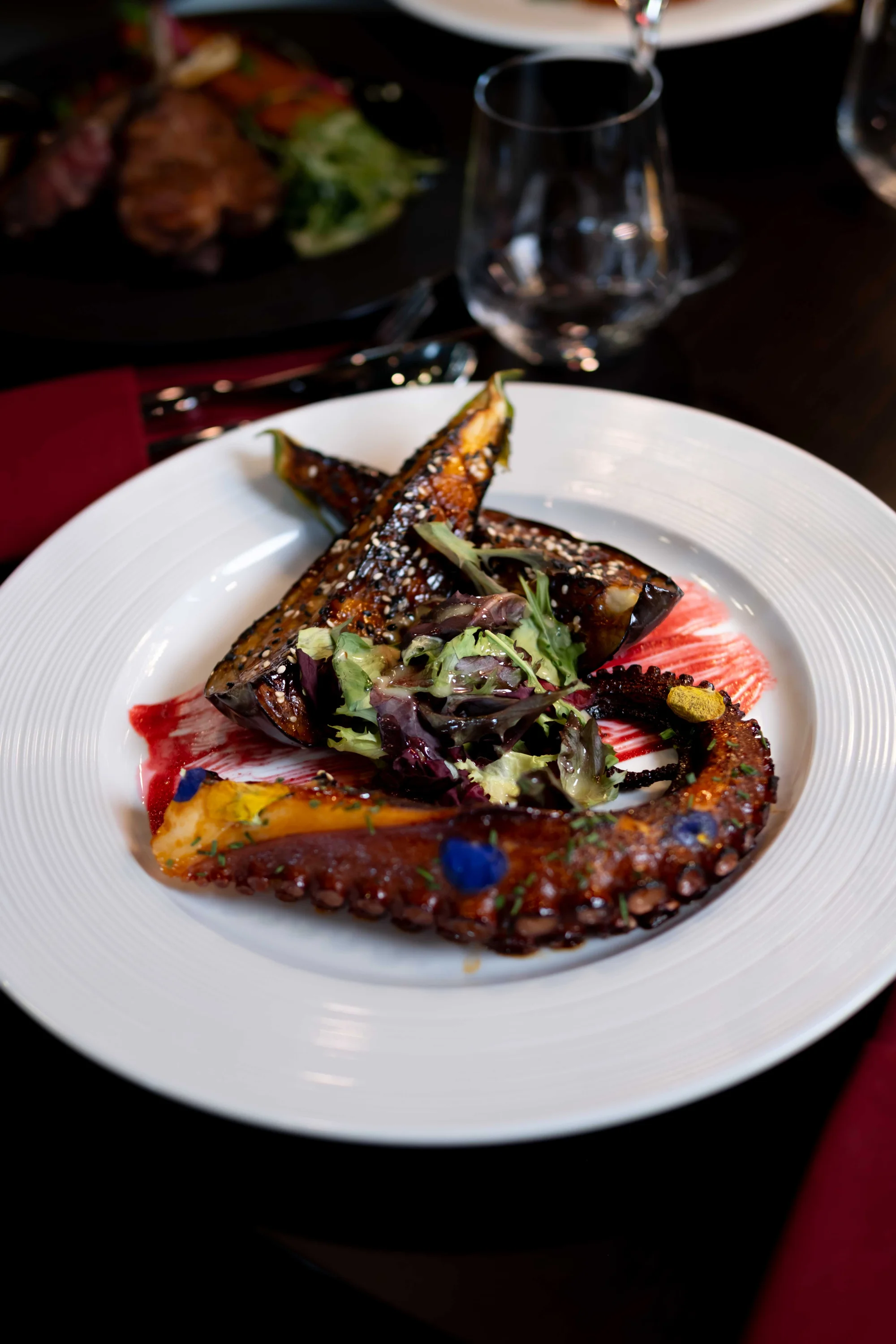 Otevřené vouchery v hodnotě 500-2000 Kč do moderní asijské fusion restaurace