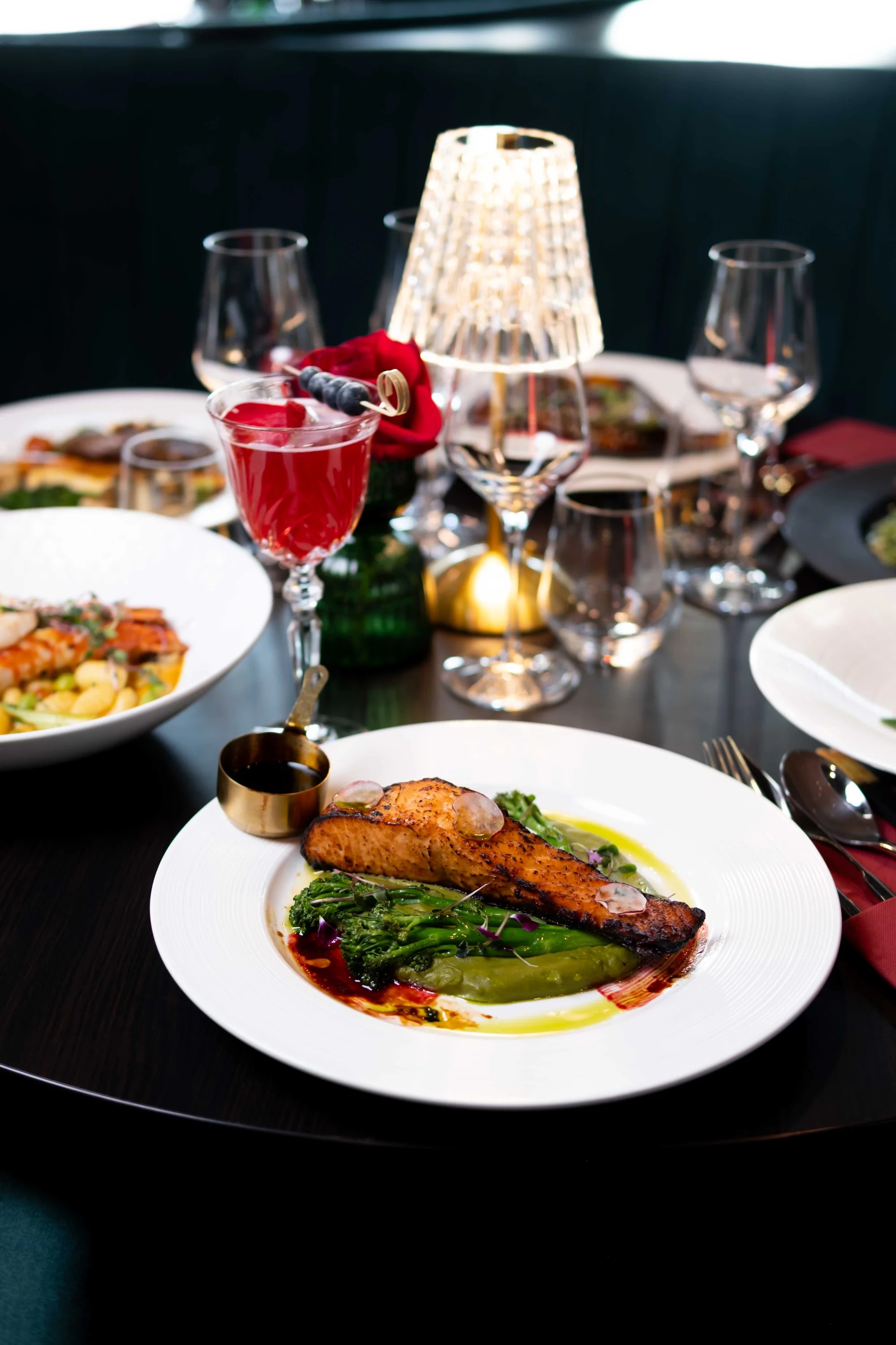 Otevřené vouchery v hodnotě 500-2000 Kč do moderní asijské fusion restaurace