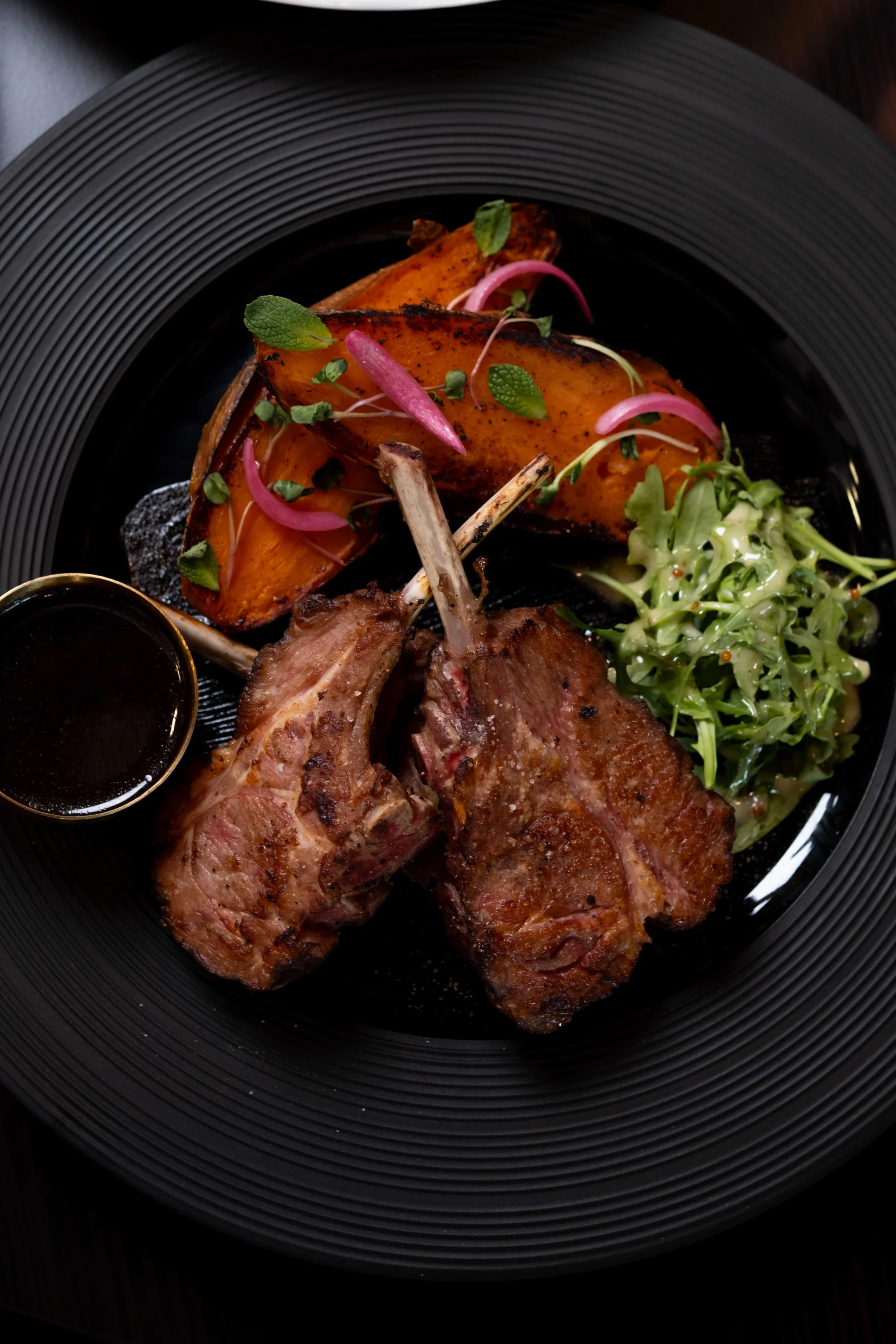 Otevřené vouchery v hodnotě 500-2000 Kč do moderní asijské fusion restaurace