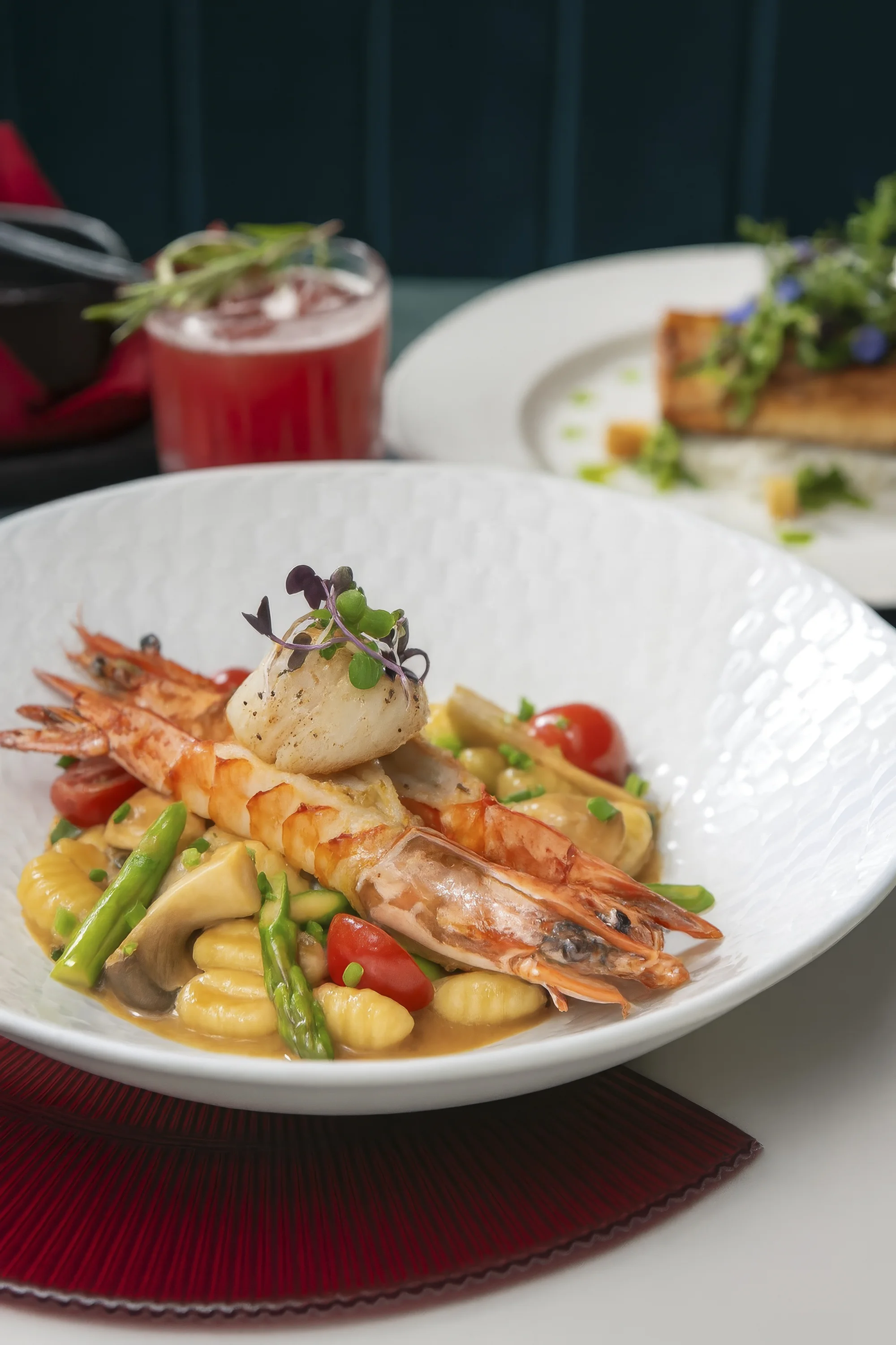 Otevřené vouchery v hodnotě 500-2000 Kč do moderní asijské fusion restaurace