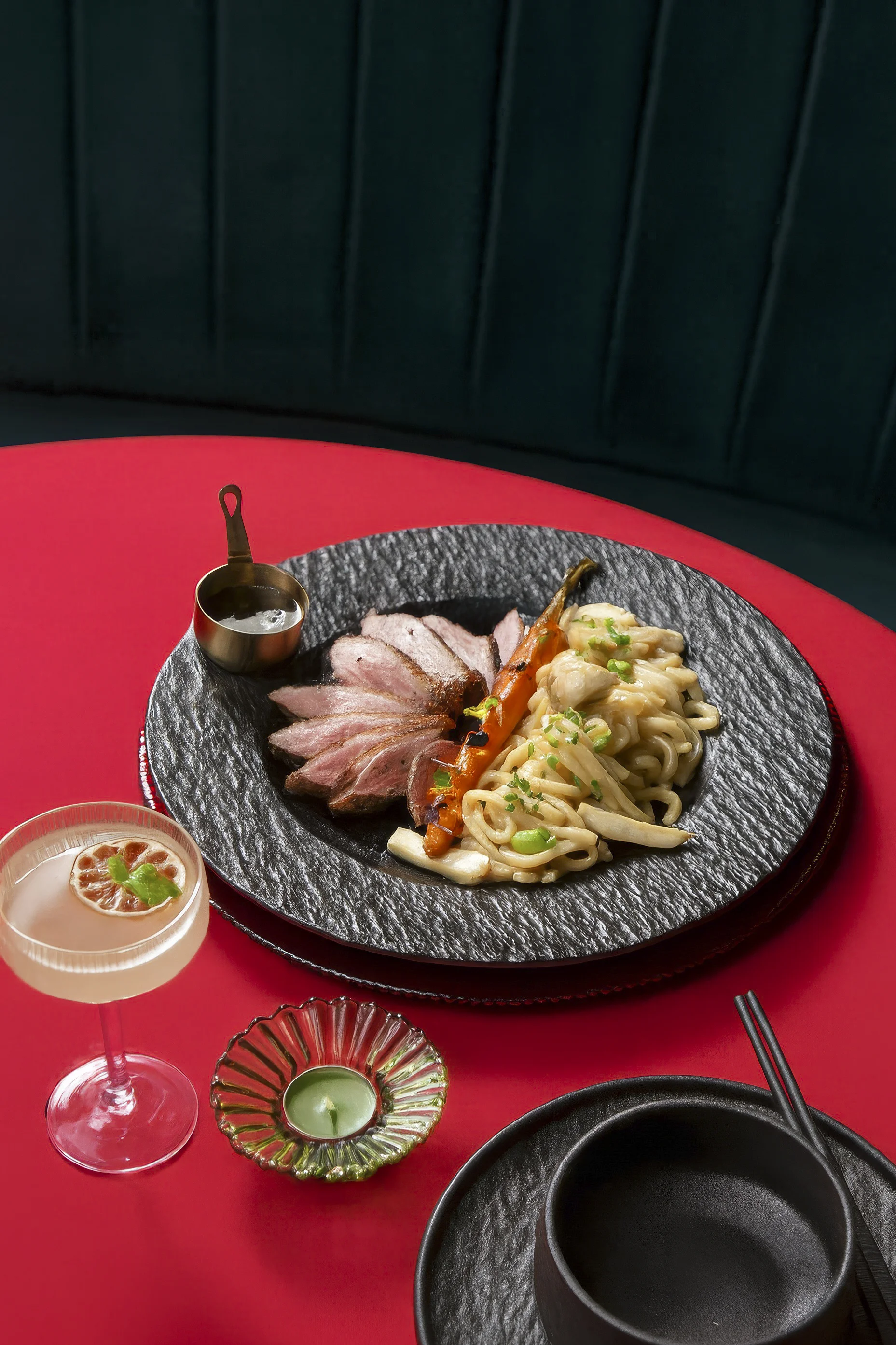 Otevřené vouchery v hodnotě 500-2000 Kč do moderní asijské fusion restaurace