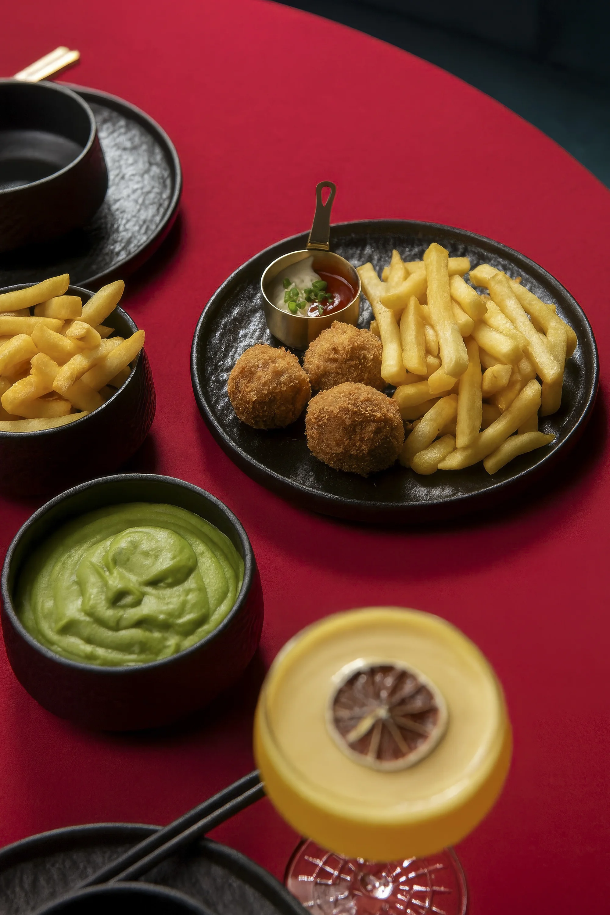 Otevřené vouchery v hodnotě 500-2000 Kč do moderní asijské fusion restaurace