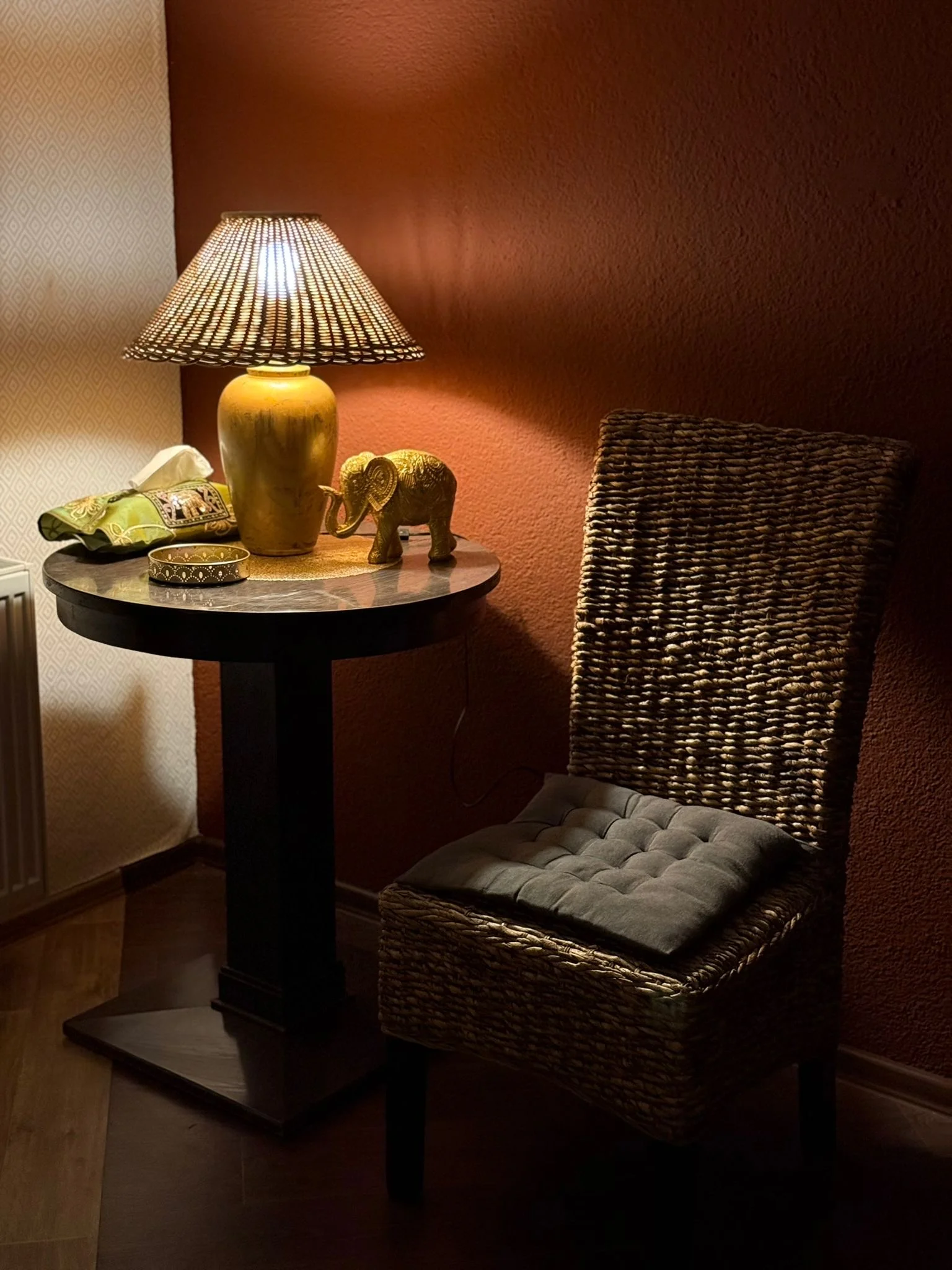 Romantika při thajské olejové masáži: 60minutová péče pro 2 osoby