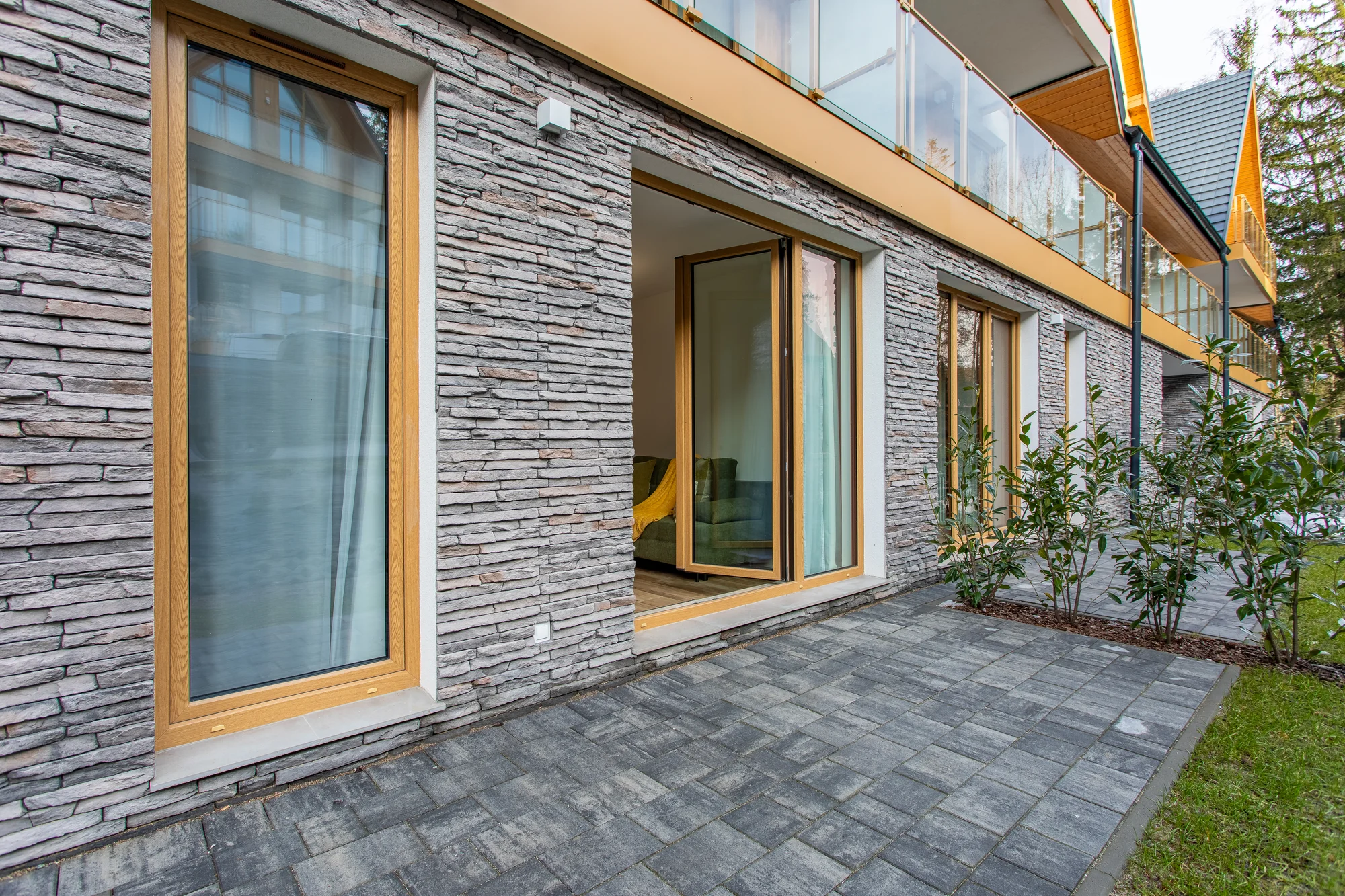 Dovolená ve Sklářské Porubě: apartmány s možností snídaní, sauna a vířivka