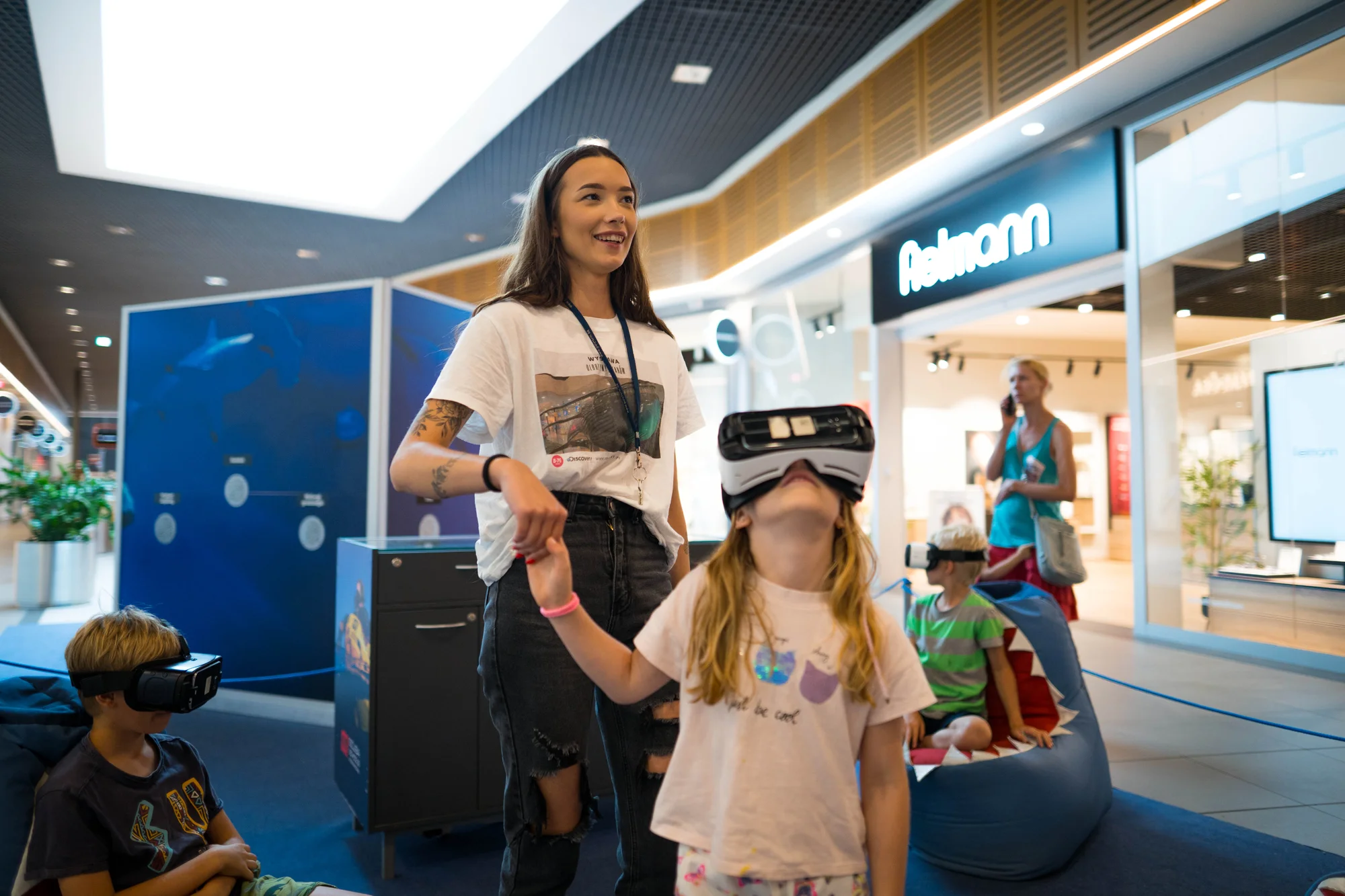 Vstupy na výstavu Obři oceánů v OC Westfield na Černém Mostě