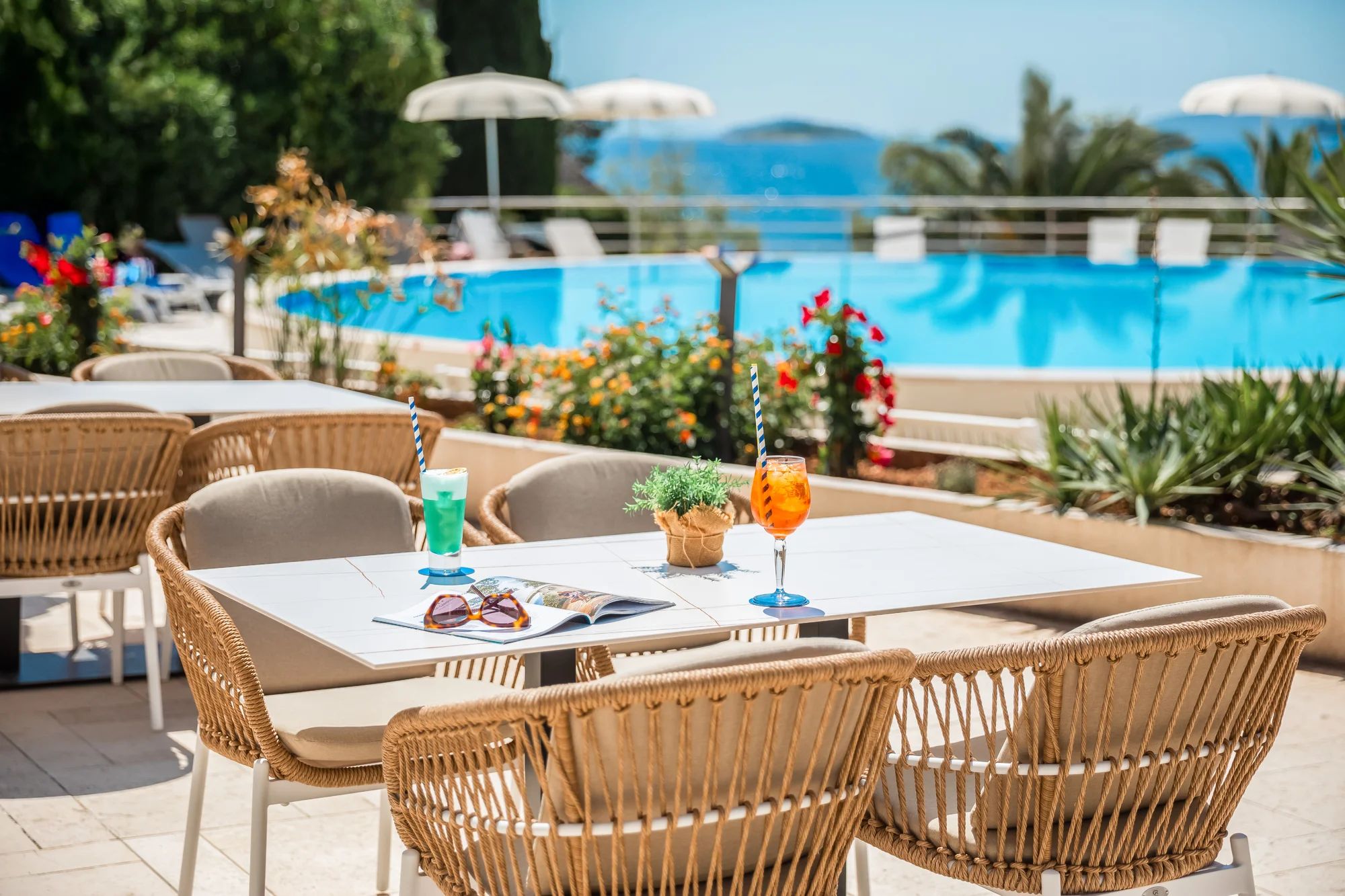 Slunný pobyt v Dalmácii: hotel přímo u moře, strava a bazén