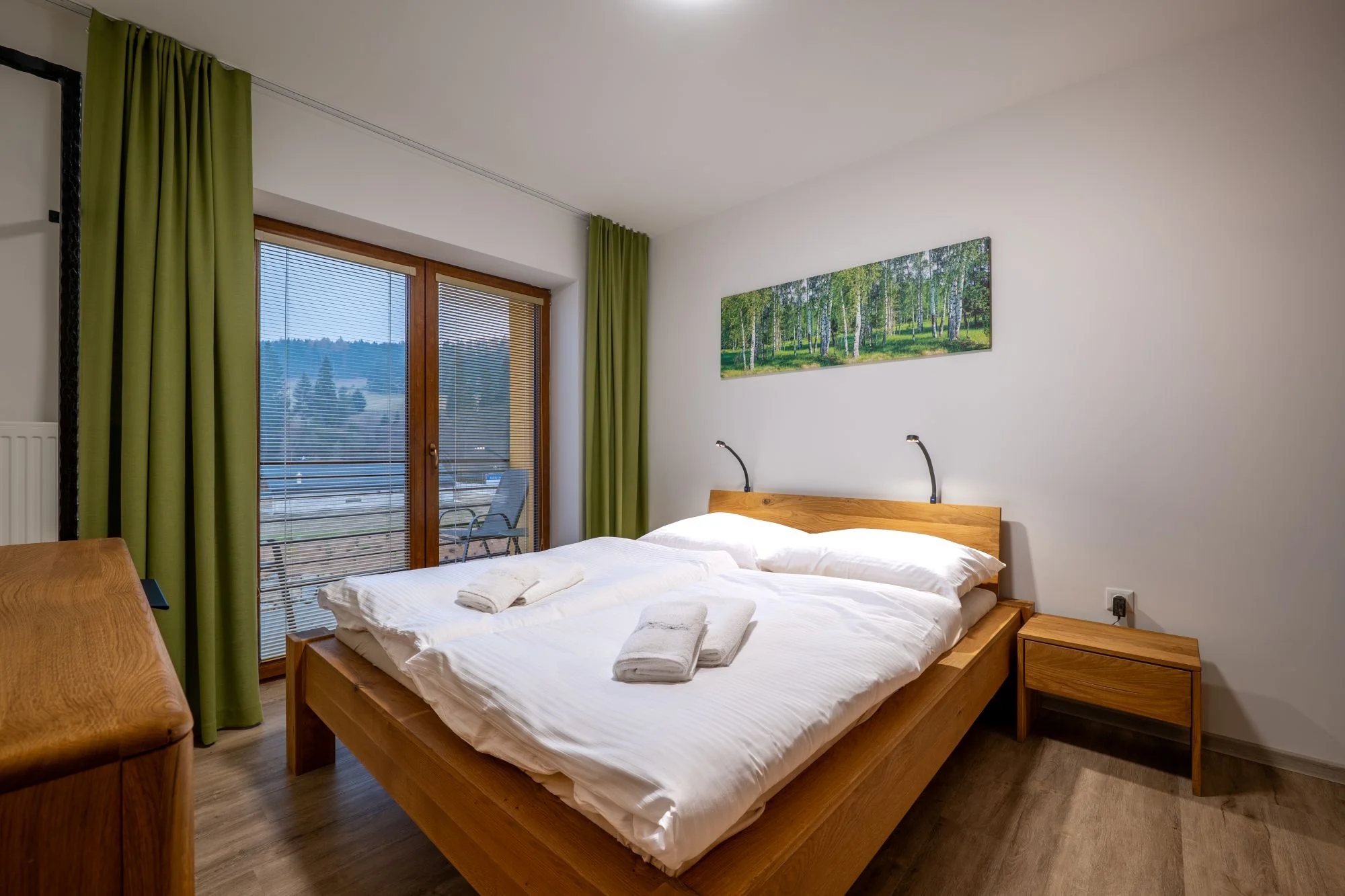 Stylové apartmány na Liptově: strava, výhled na hory i wellness v hobitích domečcích