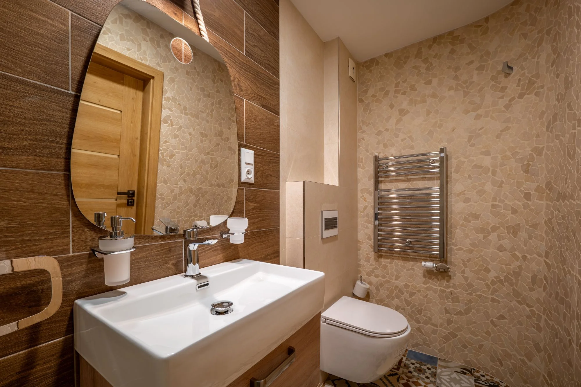 Stylové apartmány na Liptově: strava, výhled na hory i wellness v hobitích domečcích