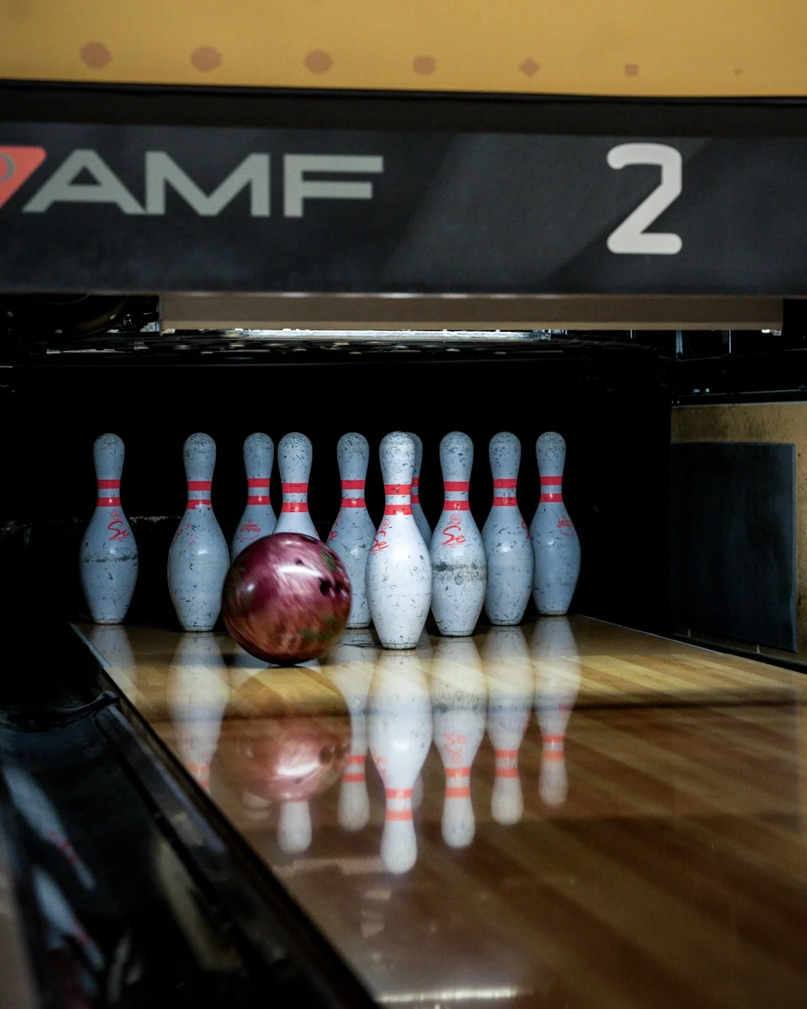 Hodina bowlingu v Šantovce až pro 6 hráčů a k tomu pizza nebo prosecco