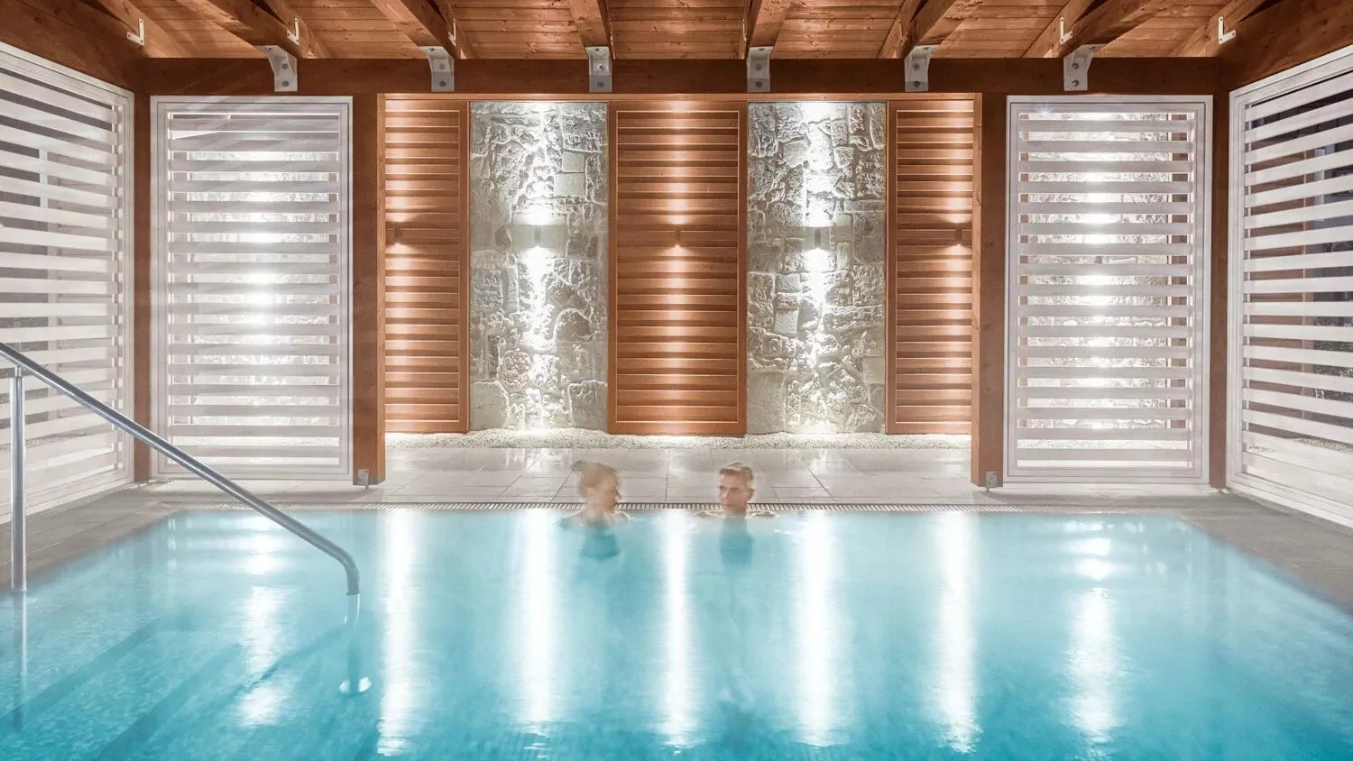 Rodinný pobyt v maďarském Hévízu: wellness, léčivá voda, polopenze a 2 děti do 4,99 let zdarma