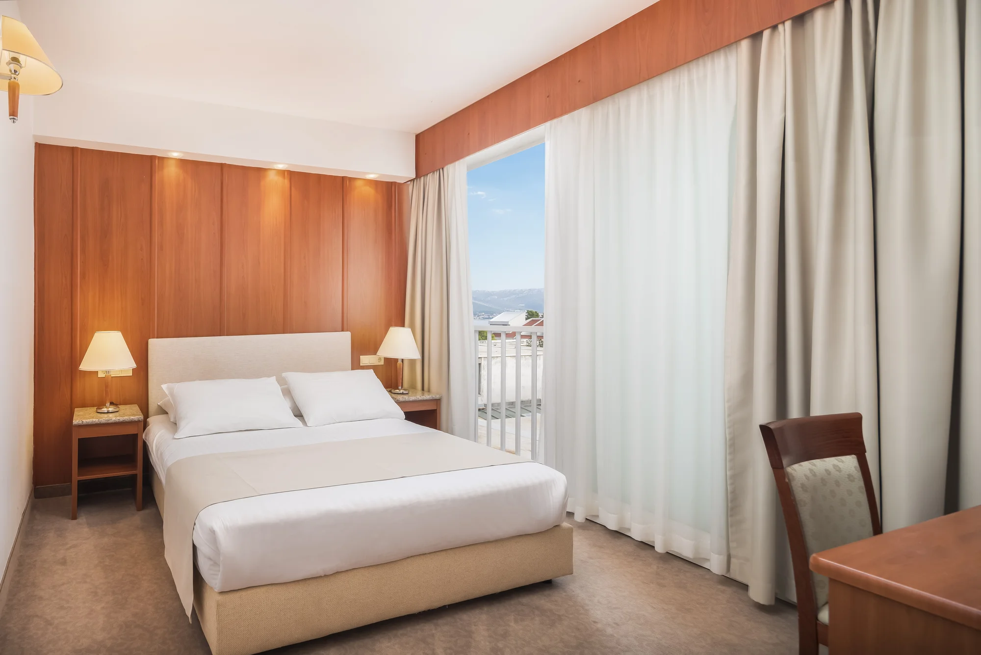 Relax na ostrově Korčula: 4* hotel se stravou, neomezeným wellness i večerním a dětským programem