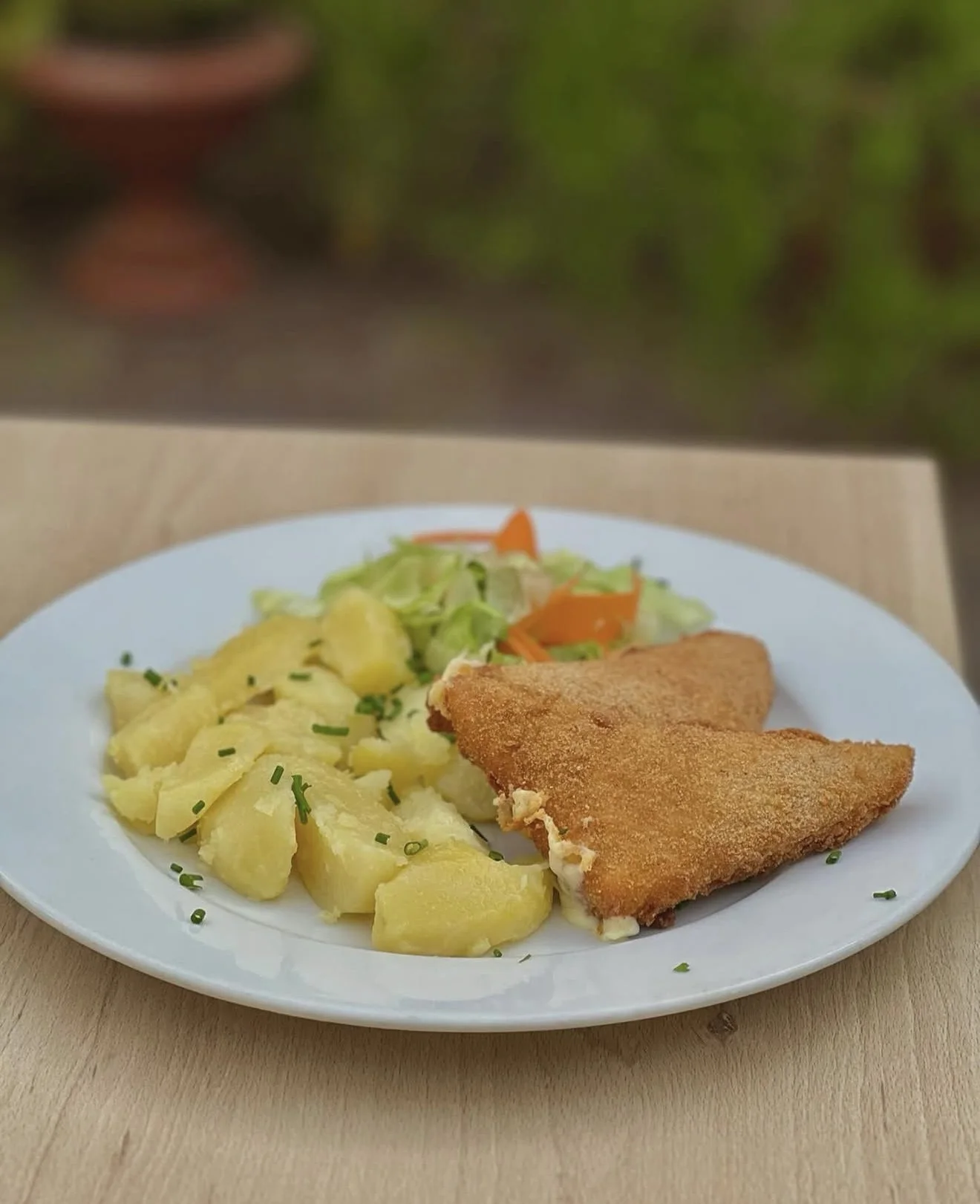 Voucher do restaurace Vinný dvůr v centru Mělníka, 500–1500 Kč