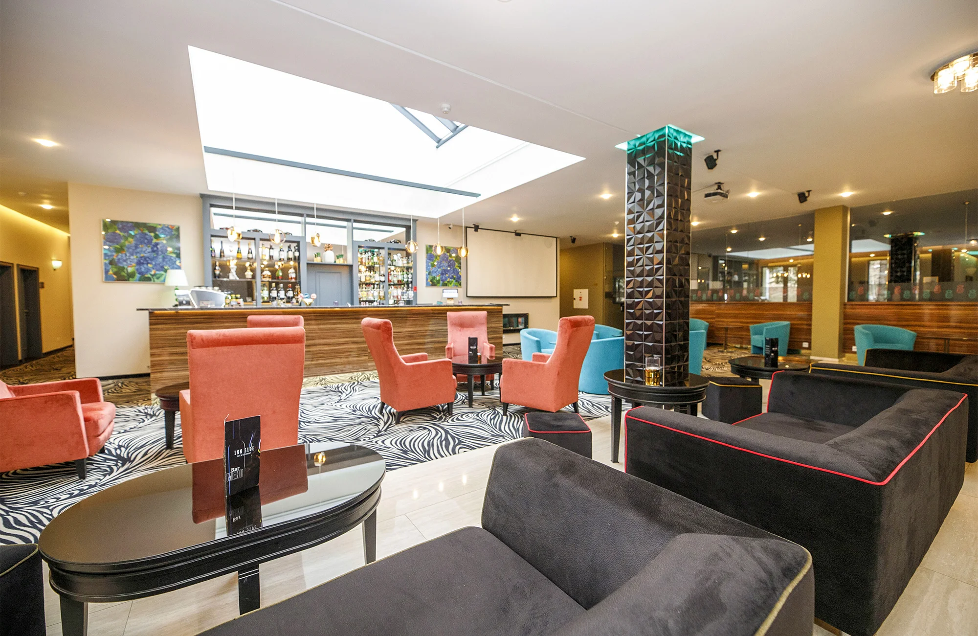 Voucher v hodnotě 500-1000 Kč na jídlo i pití do restaurace INN SIDE