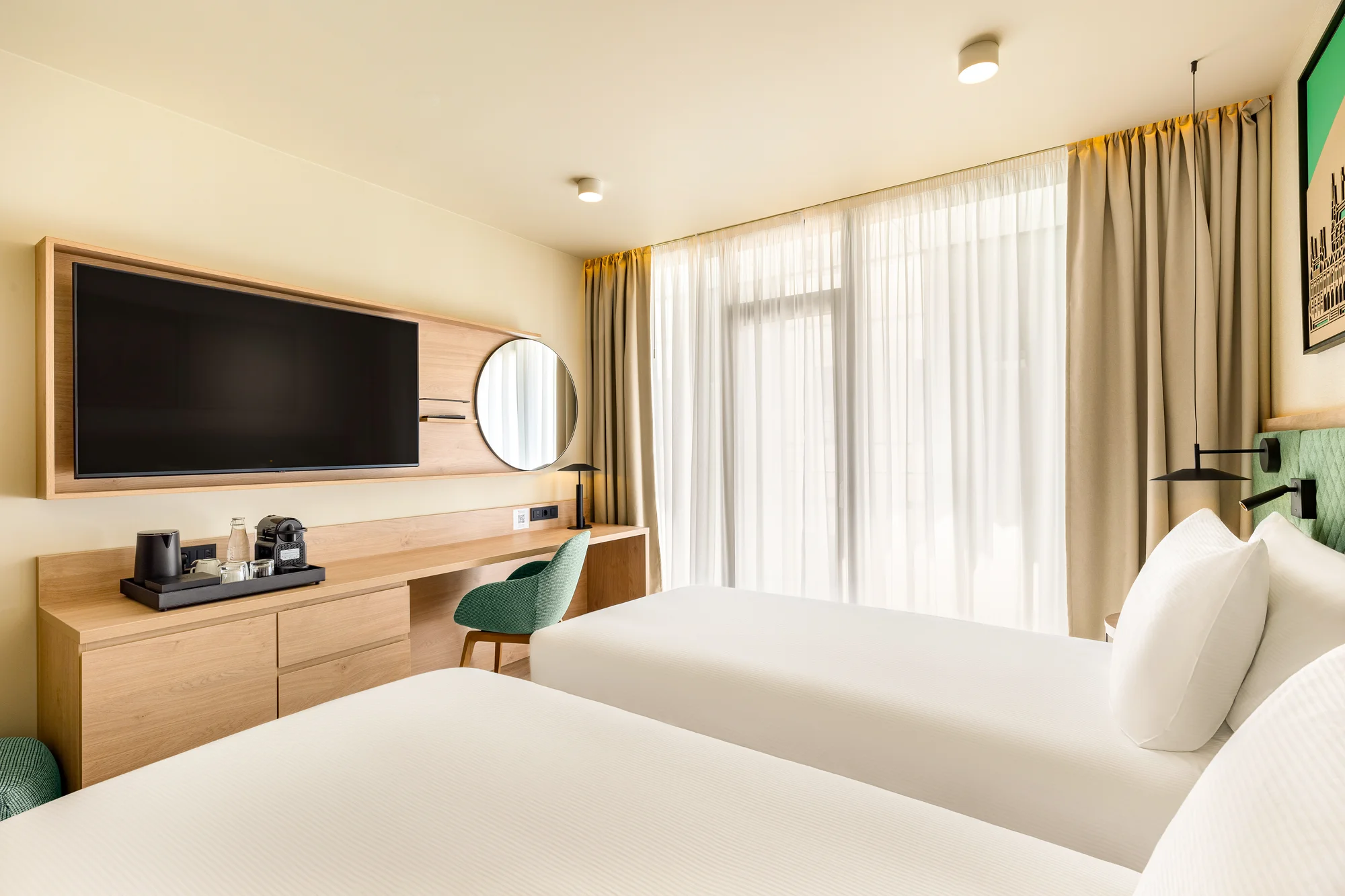 Čtyřhvězdičkový hotel v centru Debrecínu: polopenze i drink ve Sky Baru s panoramatickým výhledem