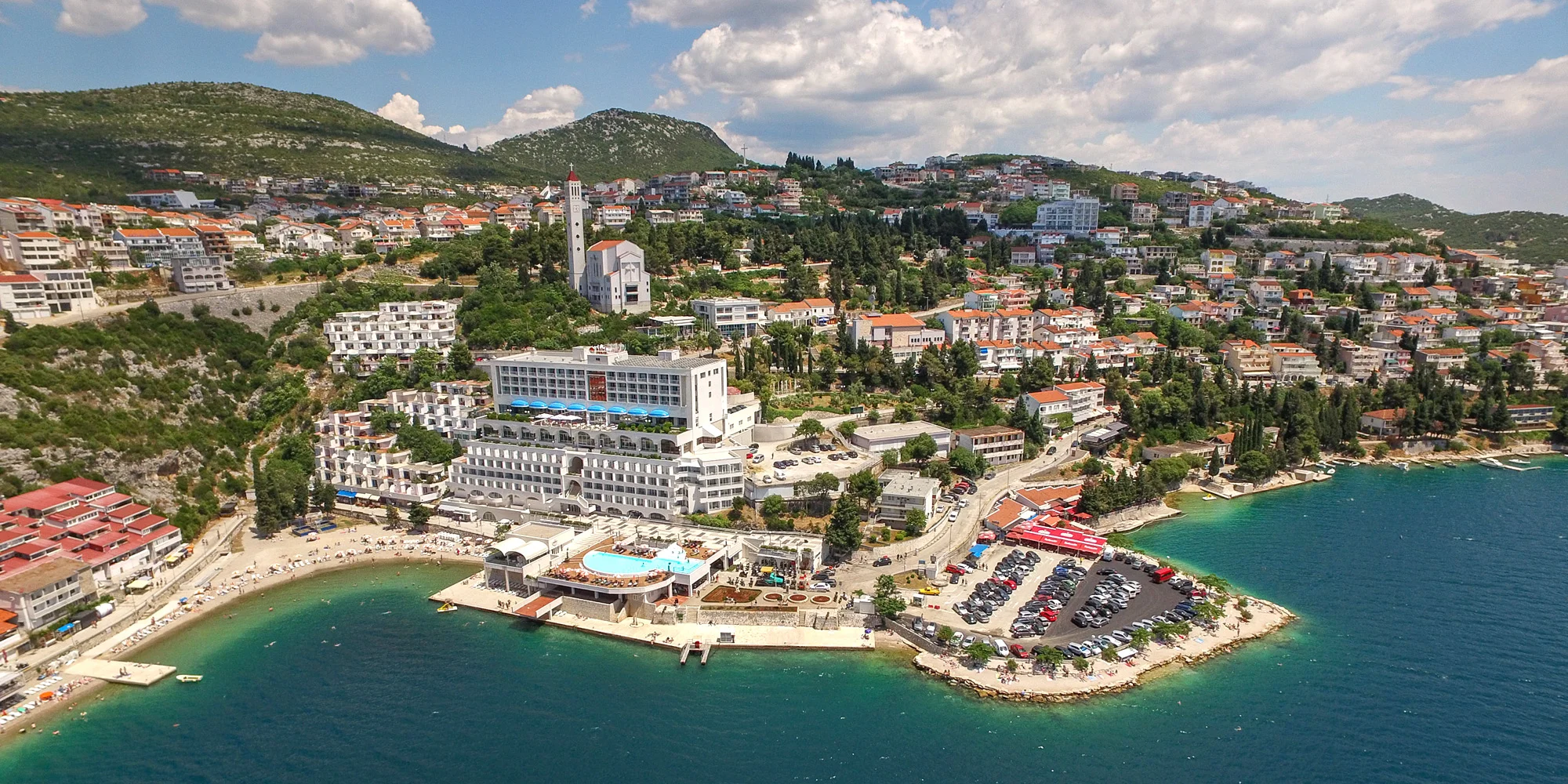 Bosna a Hercegovina: hotel Sunce Neum 100 m od moře, bazén a polopenze či plná penze