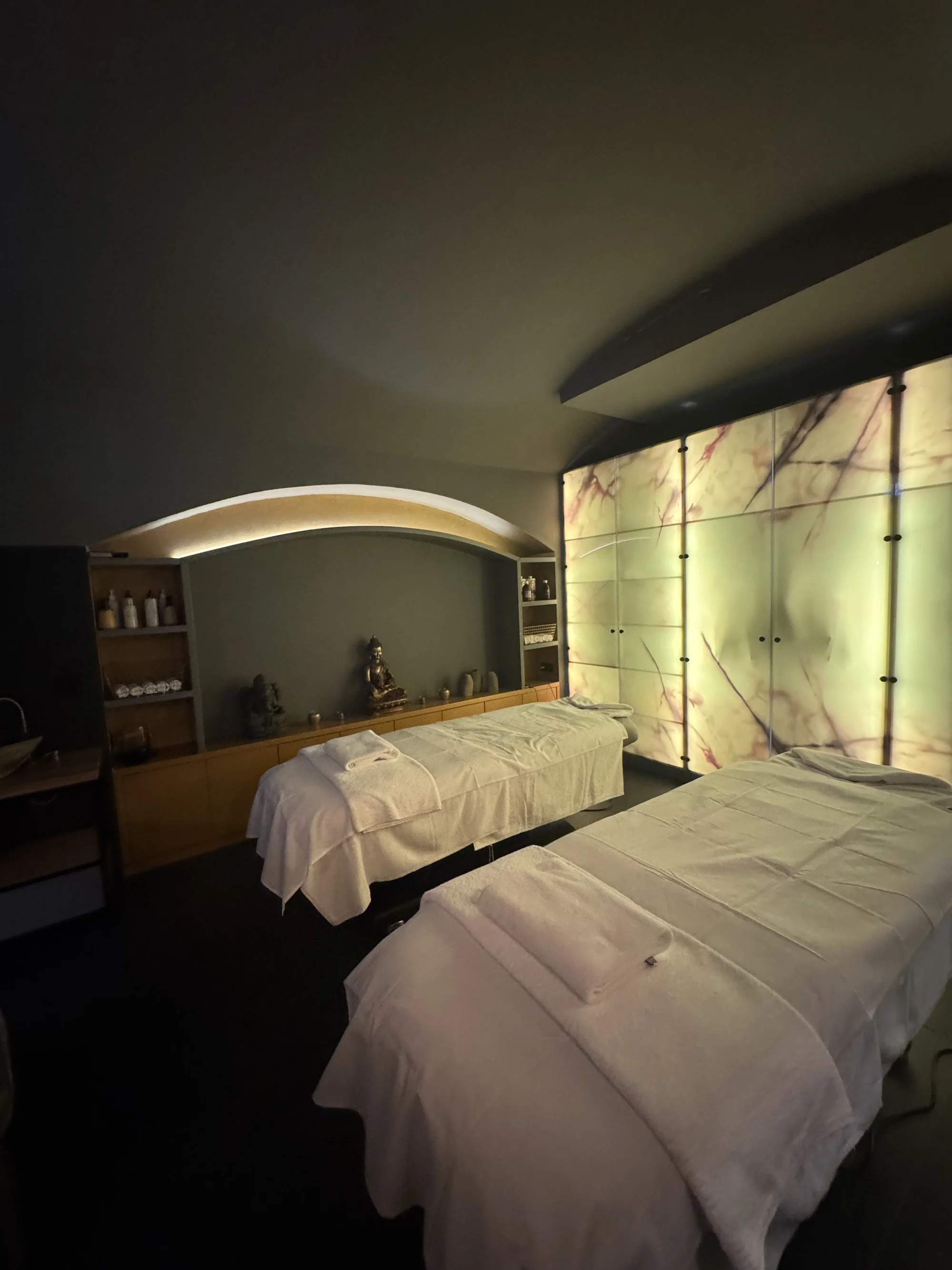 Masáž dle výběru: thajská, olejová, filipínská, lávové kameny i baňkování