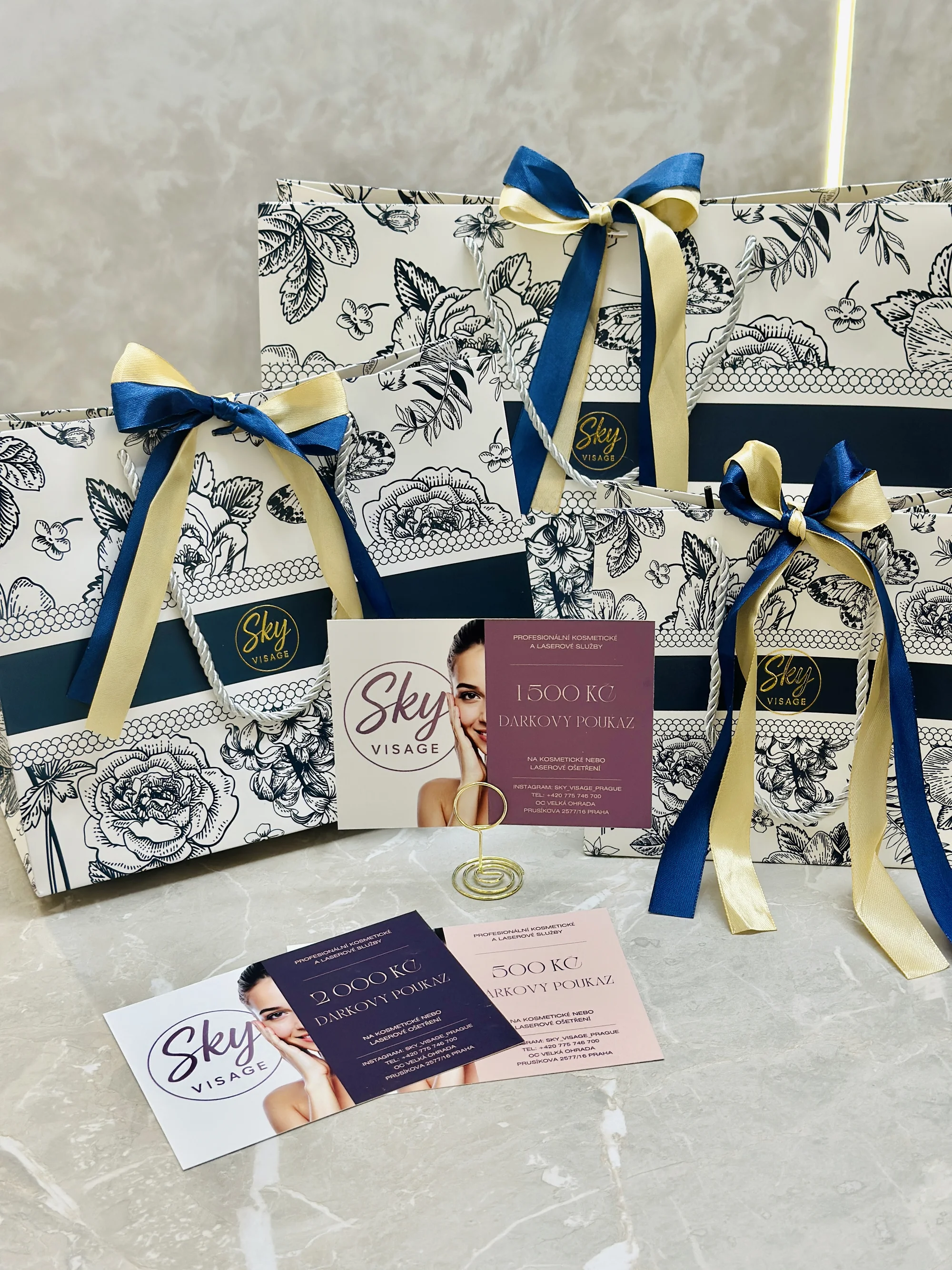 Péče o pleť: hydratační, anti-age i komplexní ošetření, karboxyterapie či mikrojehličkování, 60–105 min.