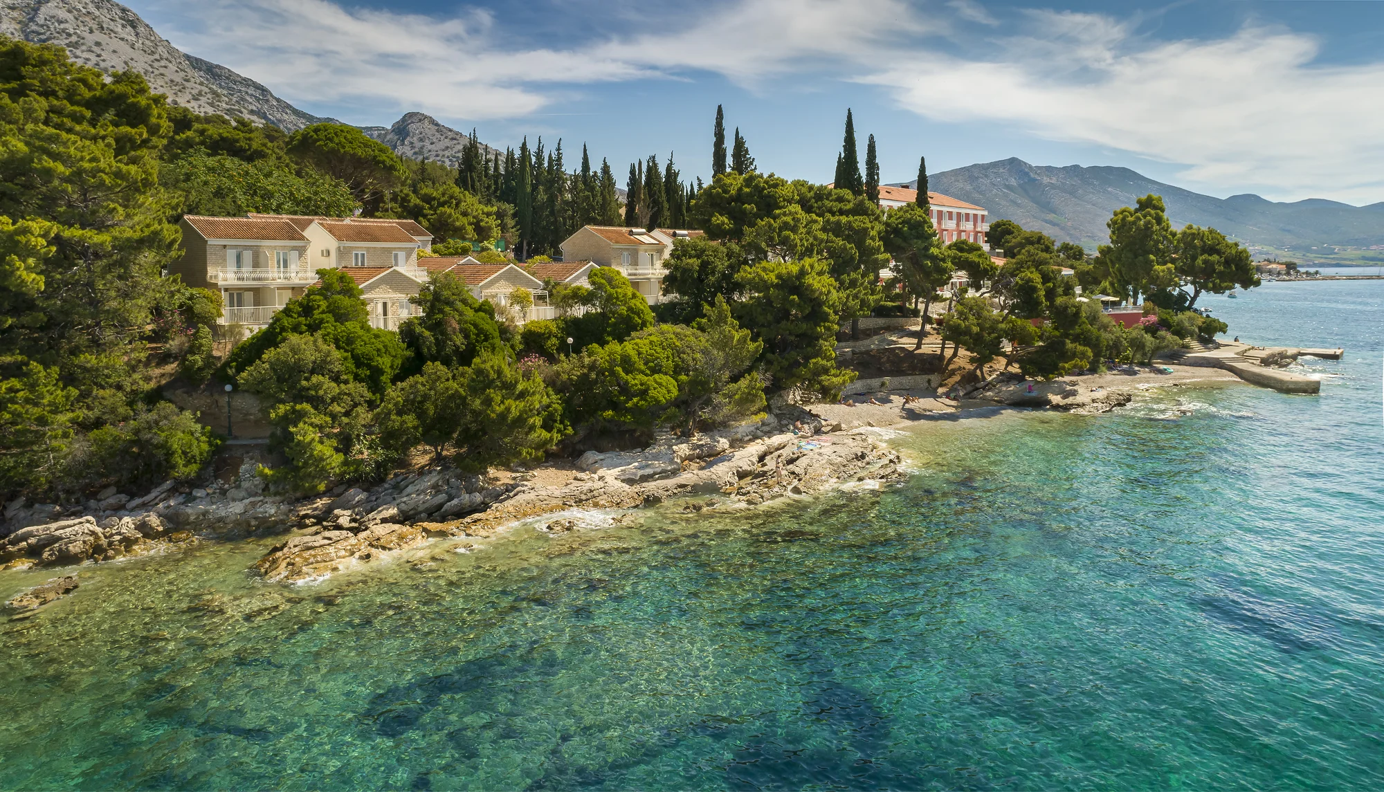Pobyt na poloostrově Pelješac: u pláže, s bazény a se snídaní nebo polopenzí