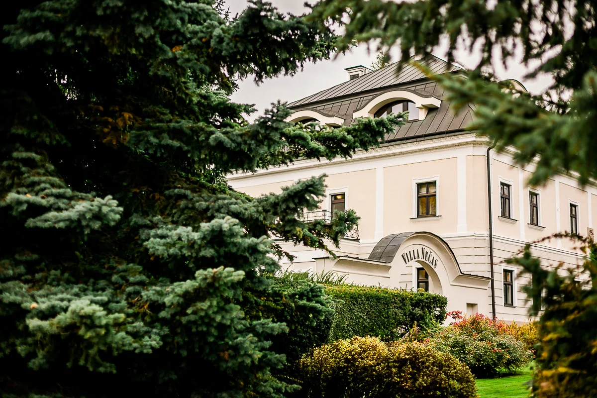 Romantika v Žilině se sektem, polopenzí a neomezeným vstupem do wellness pro dva