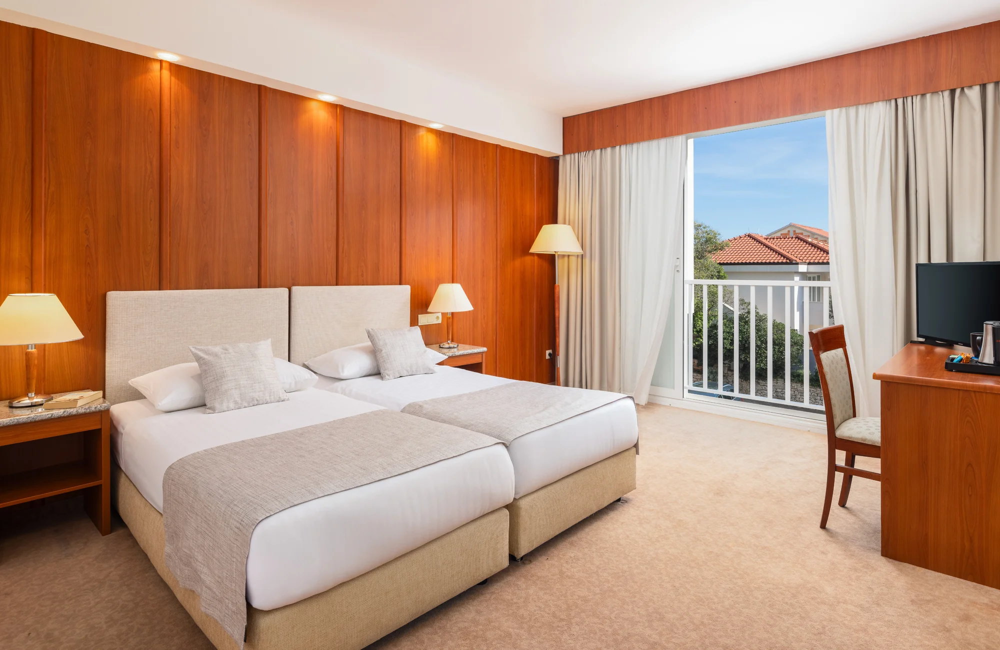 Relax na ostrově Korčula: 4* hotel se stravou, neomezeným wellness i večerním a dětským programem