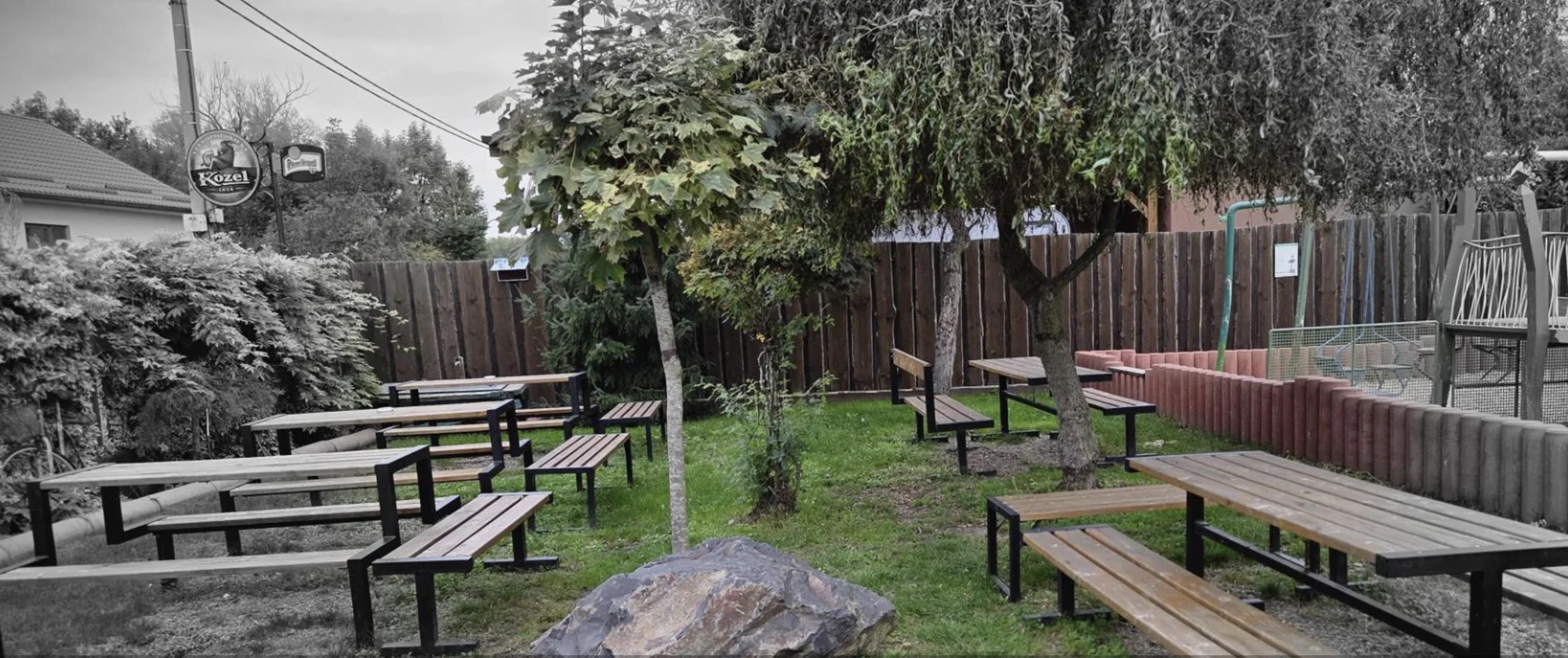 250g hovězí tatarák s topinkami: namíchaný nebo k vlastní úpravě