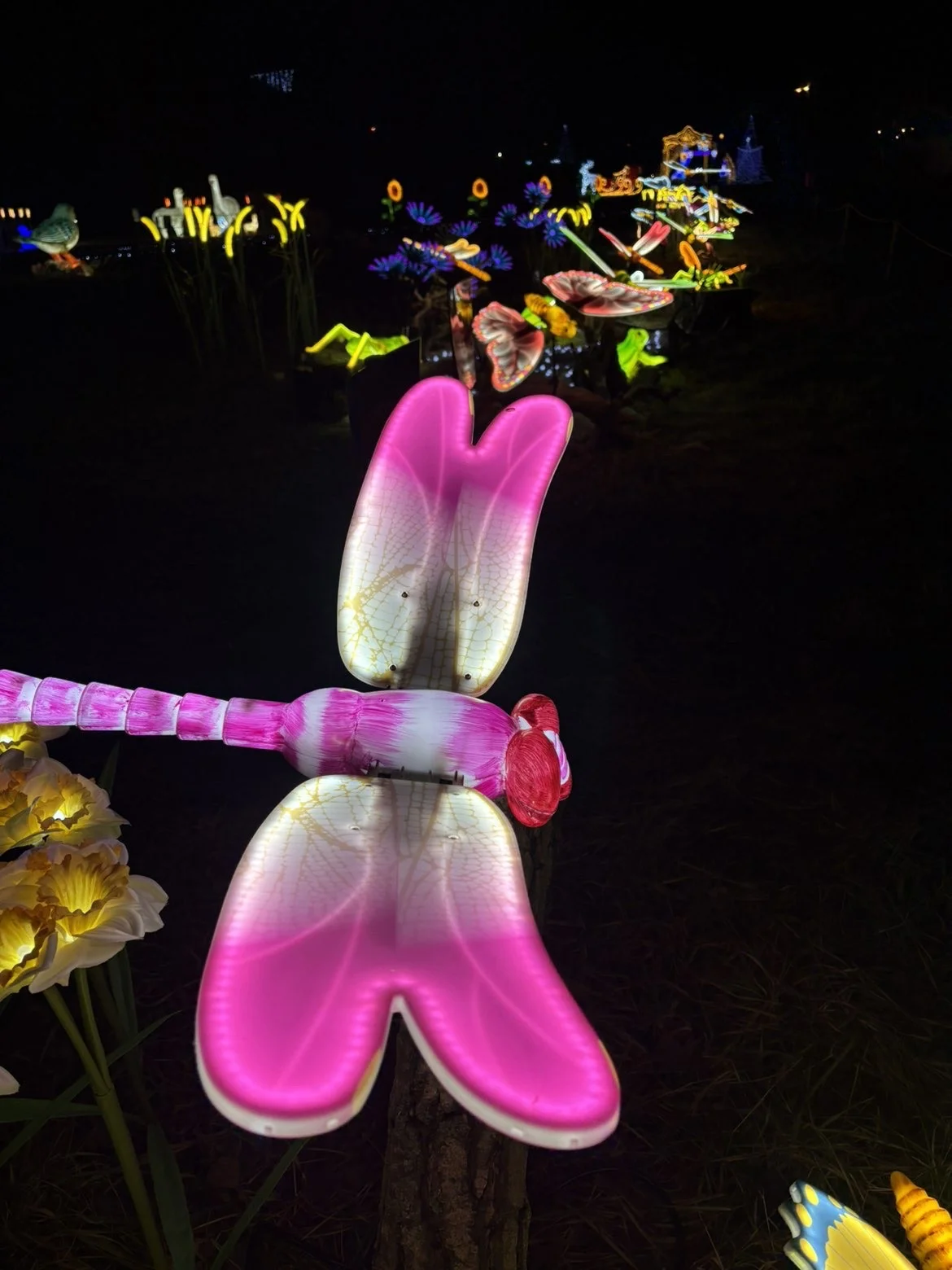 Vstupenky do Winter World: světelná pohádková zahrada, atrakce v ceně