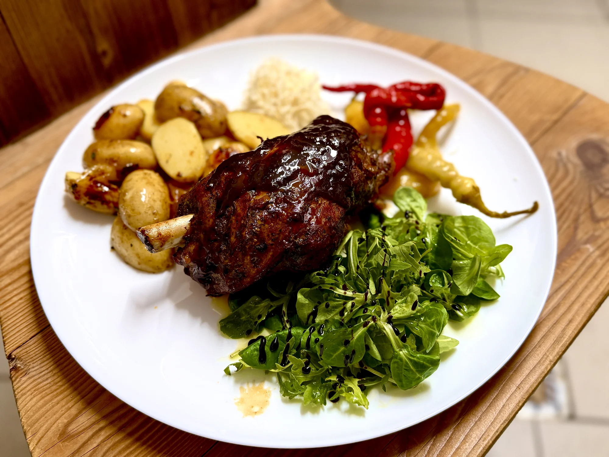 Tradiční horská chata v Peci pod Sněžkou: pobyt se snídaní, trasy pro skialpinisty