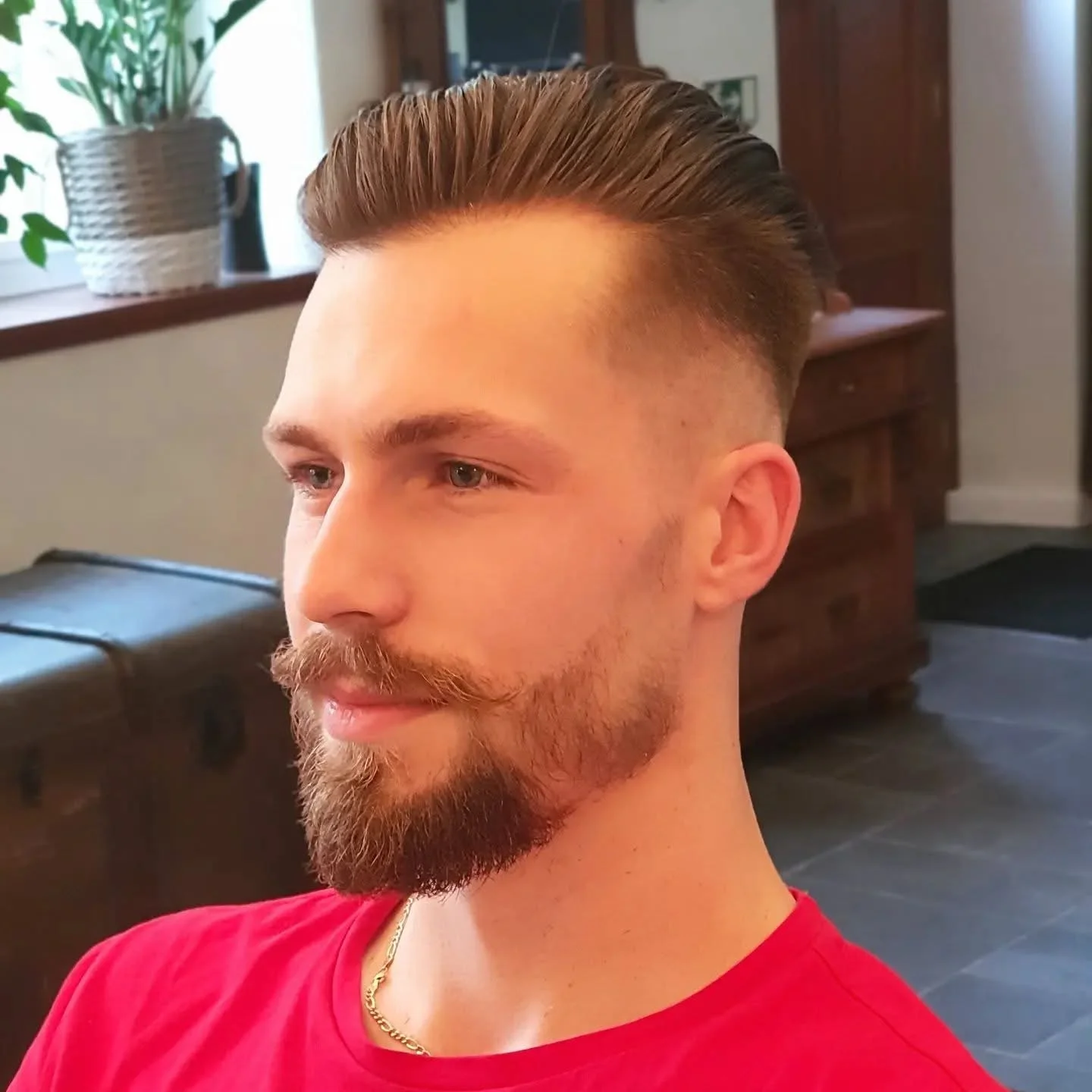 Pánské holičství: úprava vousů, holení i střih vlasů, 30 až 60 minut