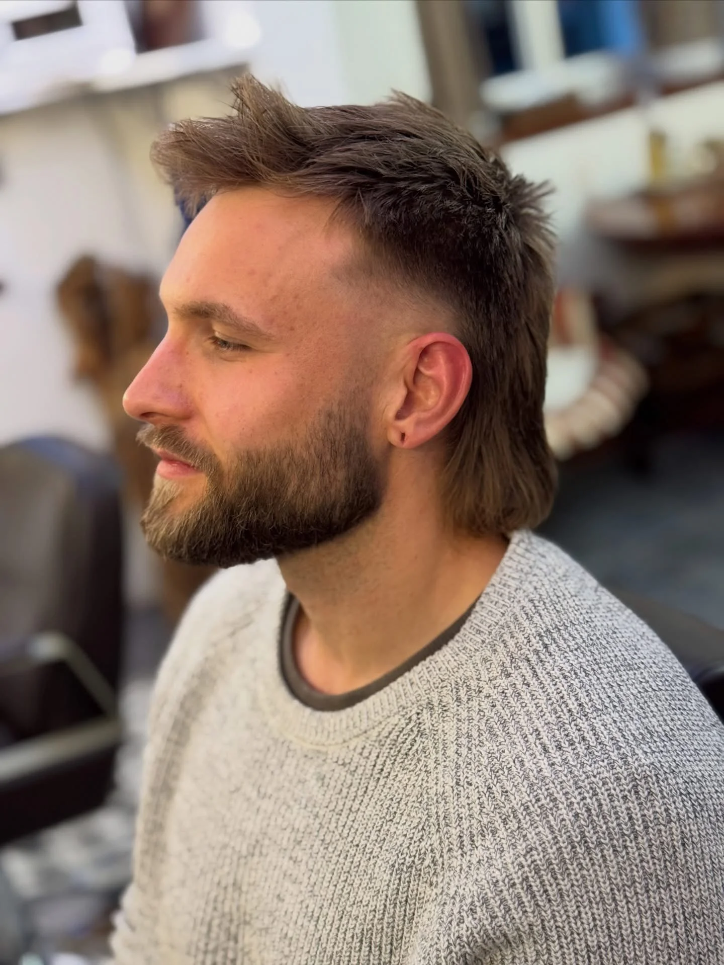 Pánské holičství: úprava vousů, holení i střih vlasů, 30 až 60 minut