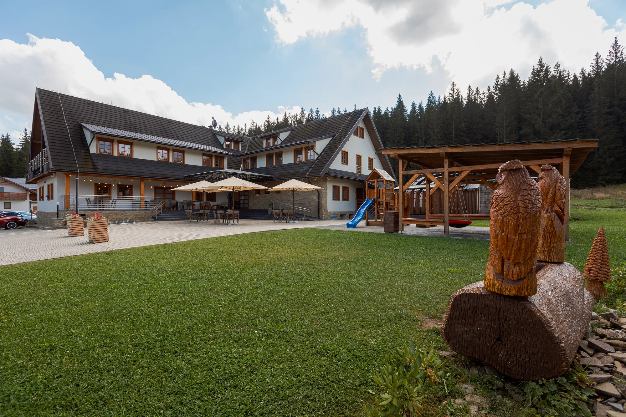 Pobyt v rodinném penzionu Orava Village v Oravské Lesné s polopenzí i wellness