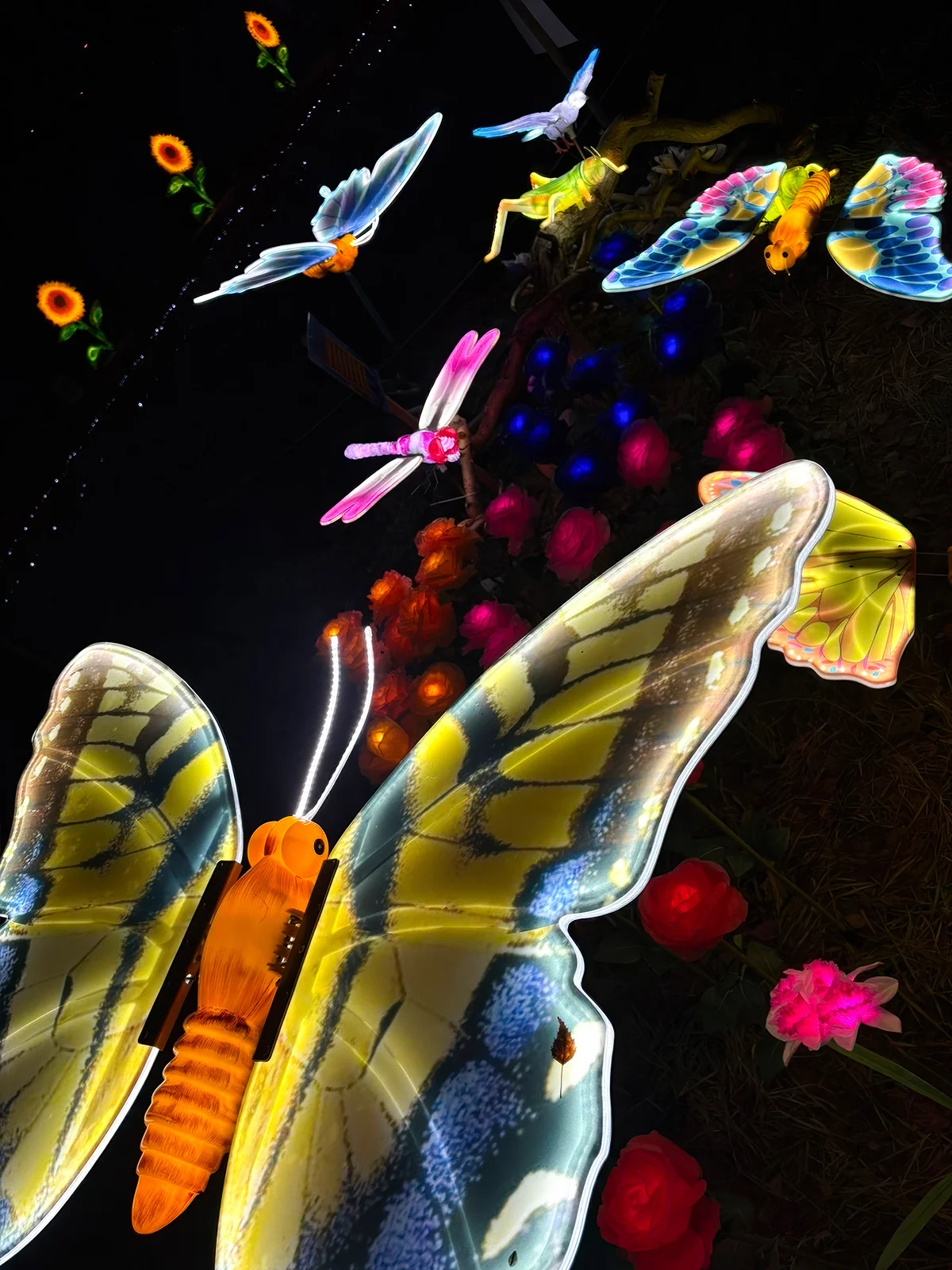 Vstupenky do Winter World: světelná pohádková zahrada, atrakce v ceně