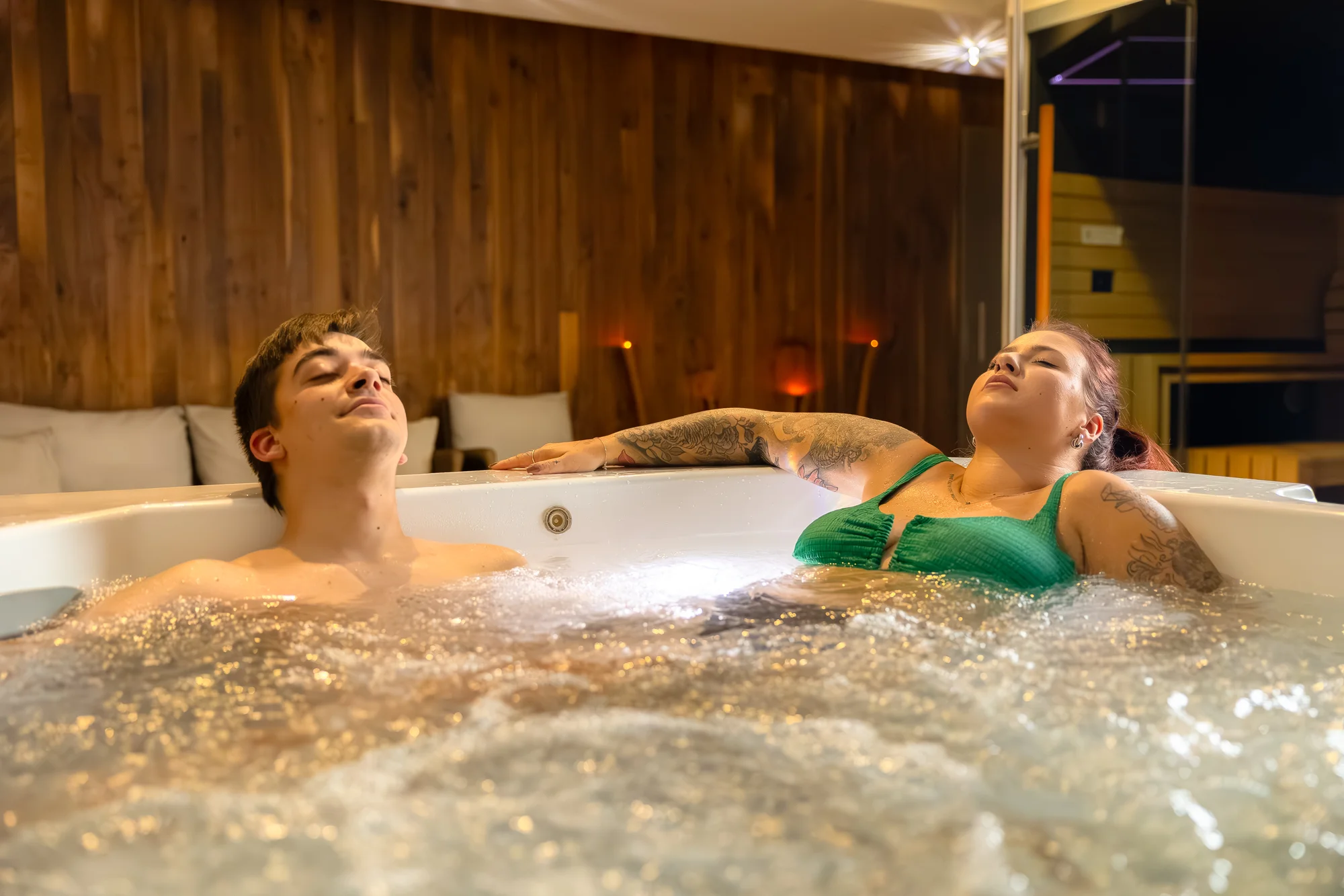 Pobyt na Záhoří se snídaní, pivními lázněmi či wellness