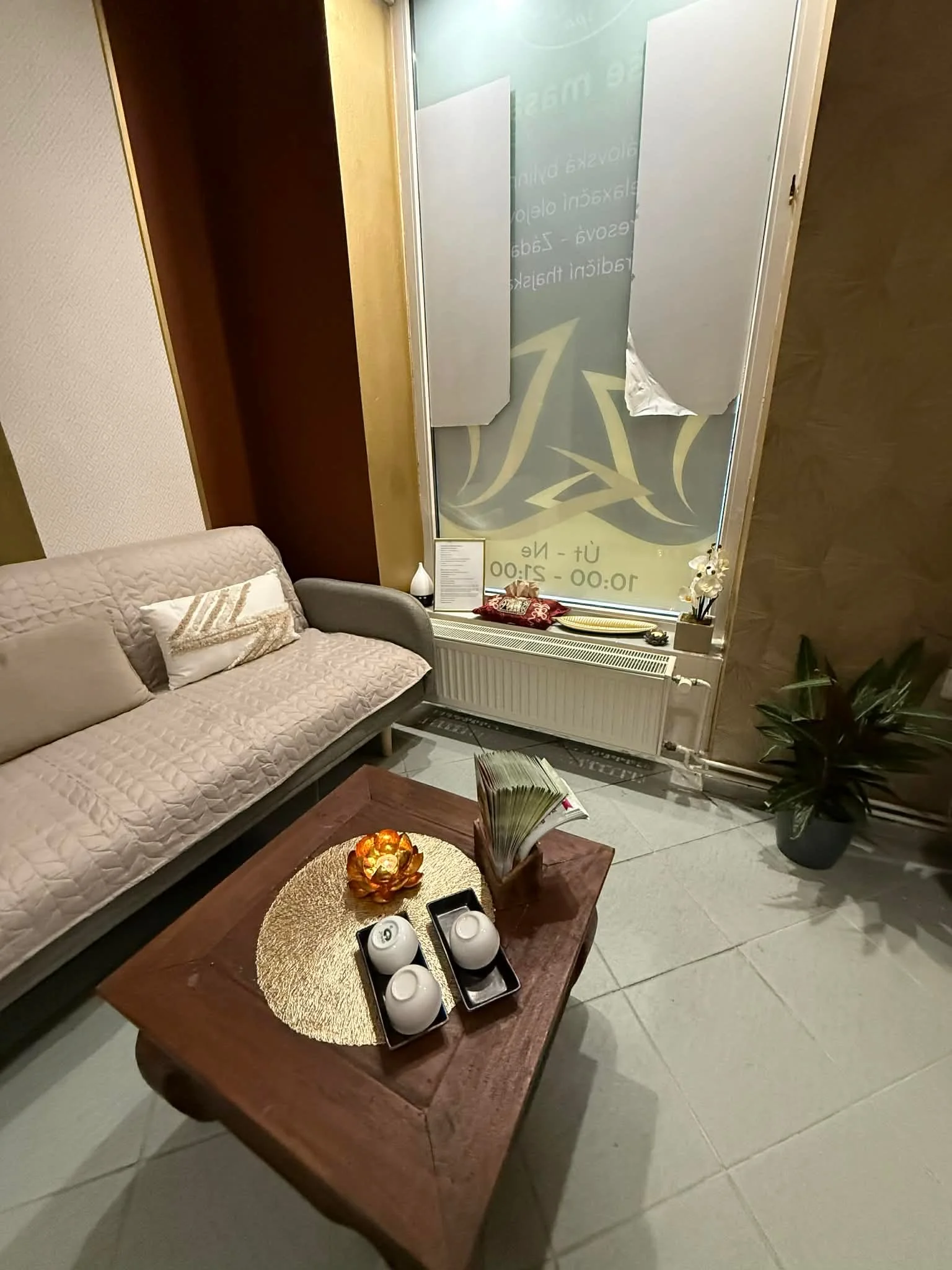 Romantika při thajské olejové masáži: 60minutová péče pro 2 osoby