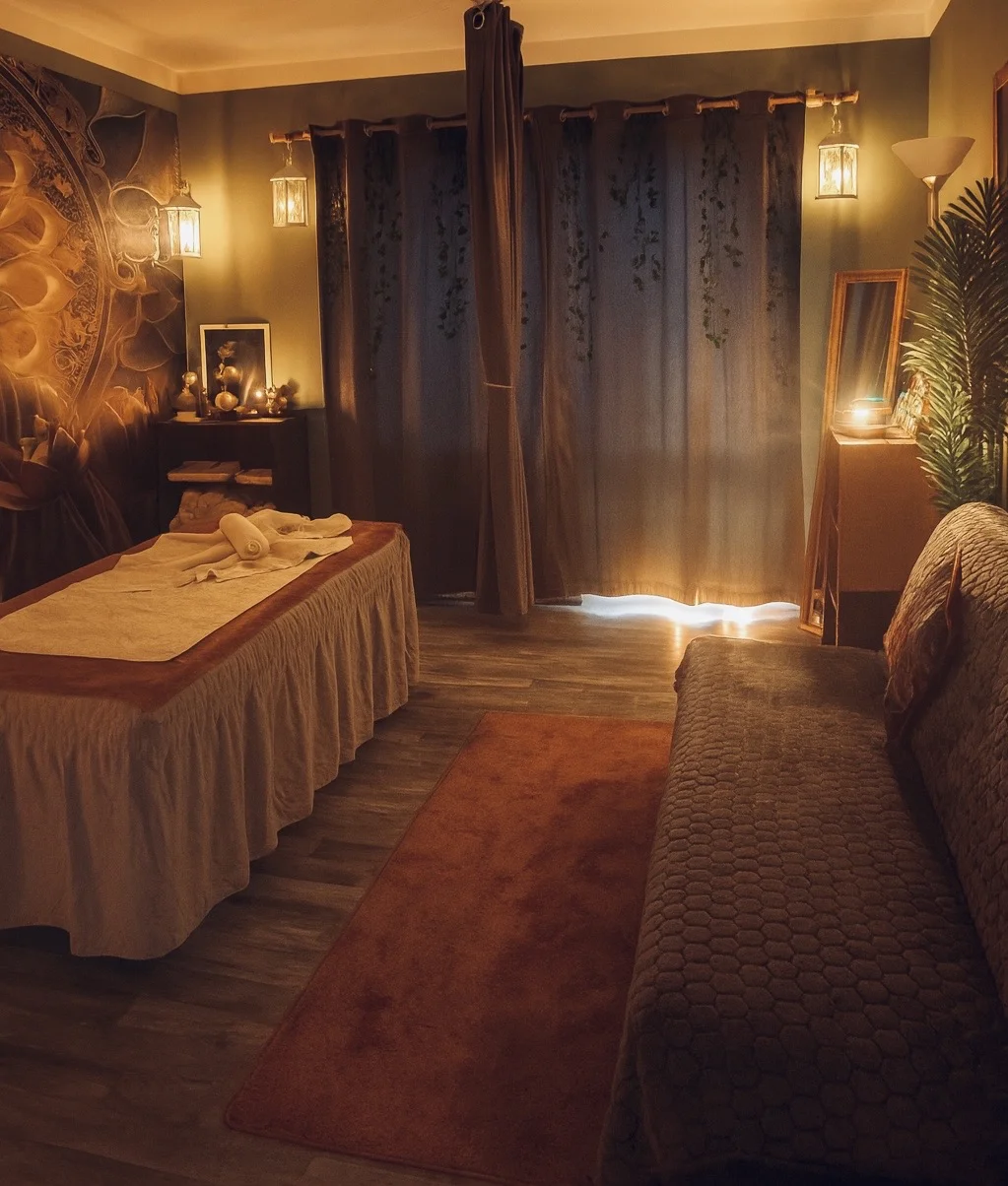 90min. thajské masáže v Českém ráji: záda a šíje či celé tělo, s olejem i bez