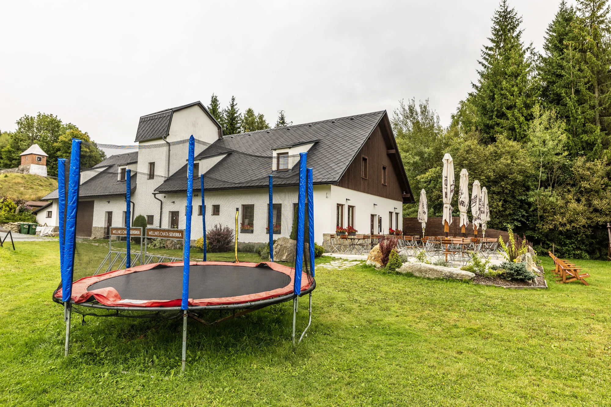 Apartmány na horské chatě v Jeseníkách vč. domácí stravy a neomezeného wellness s bazénem