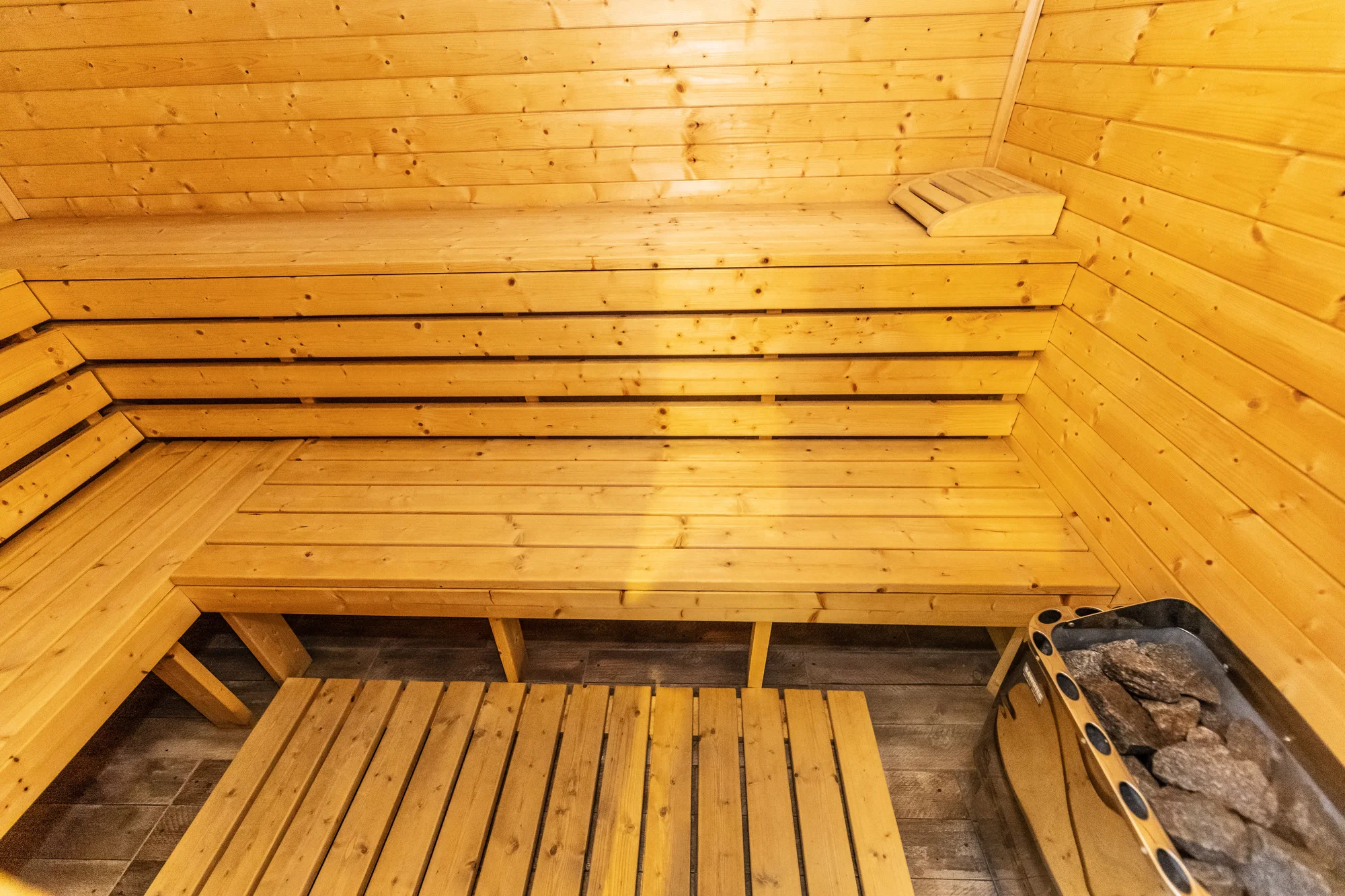 Apartmány na horské chatě v Jeseníkách vč. domácí stravy a neomezeného wellness s bazénem