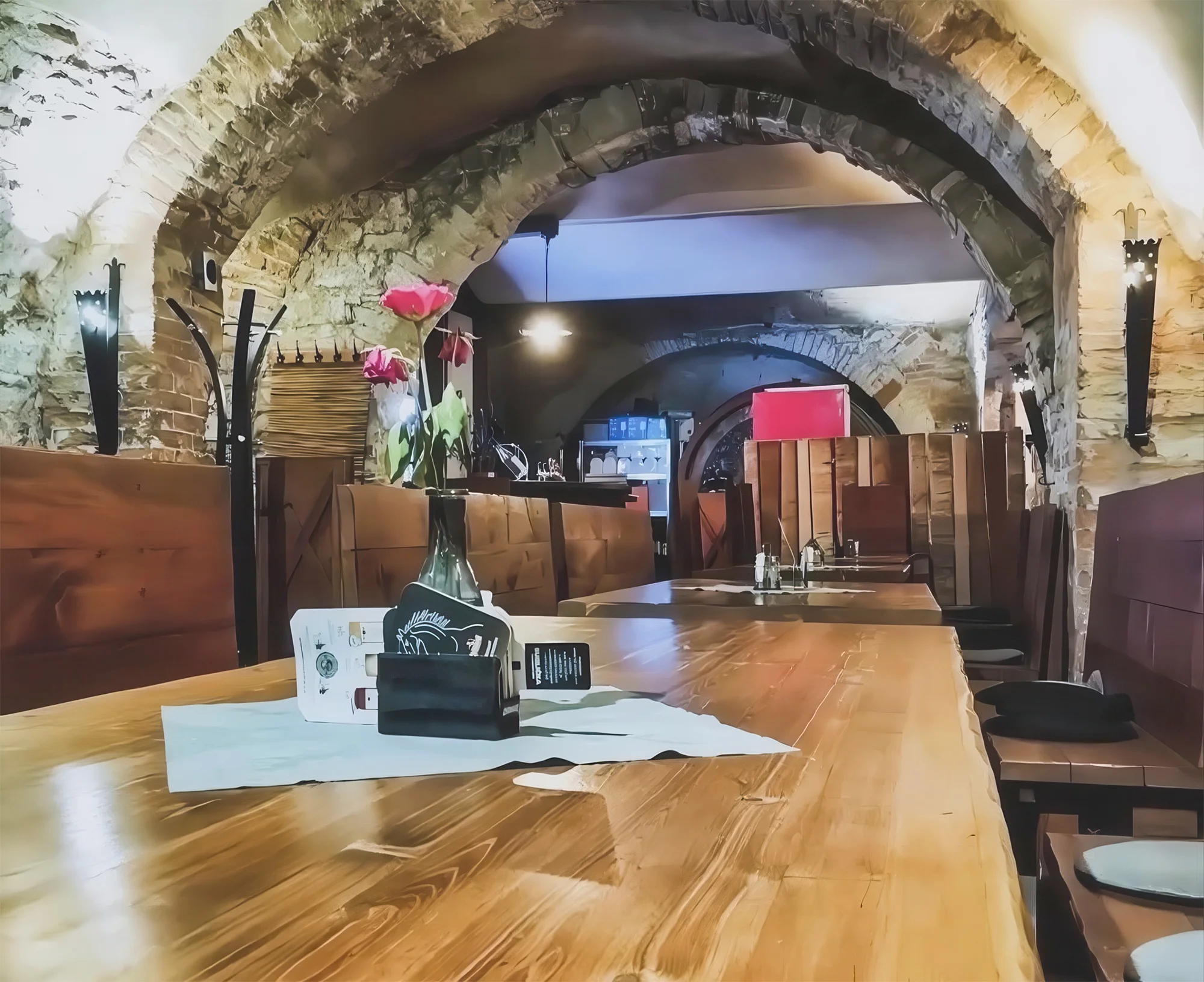 Voucher do restaurace Vinný dvůr v centru Mělníka, 500–1500 Kč