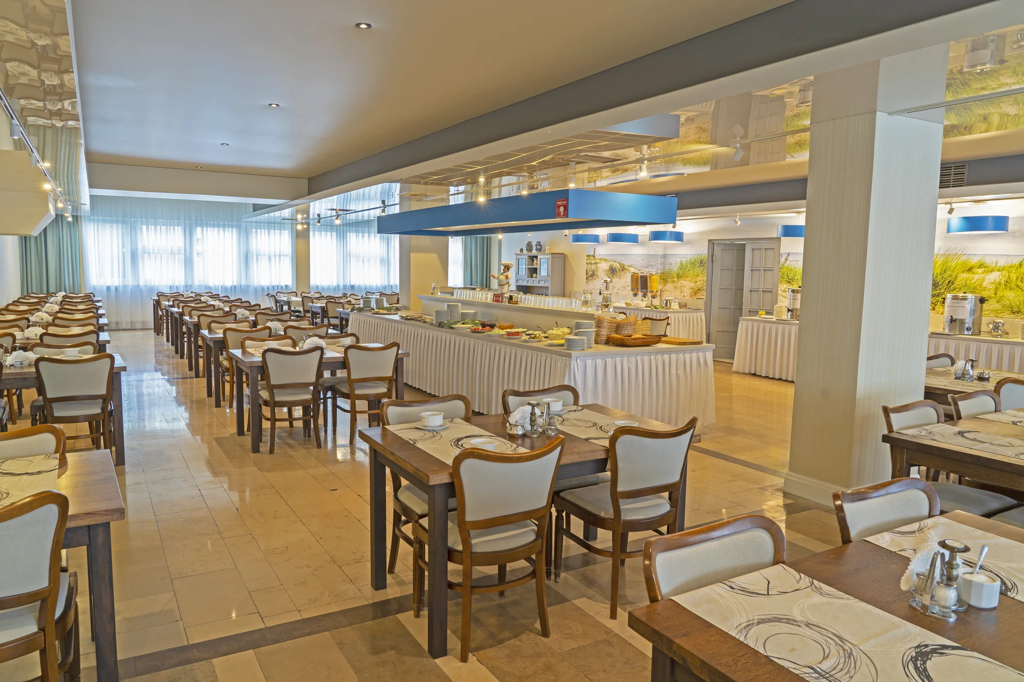 Dovolená u Baltu: hotel 400 m od pláže, strava, wellness i animační program