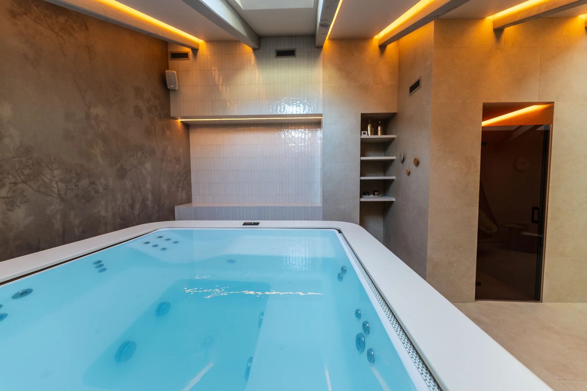 Pobyt v srdci Českého ráje: hotel se snídaní i polopenzí s degustační večeří