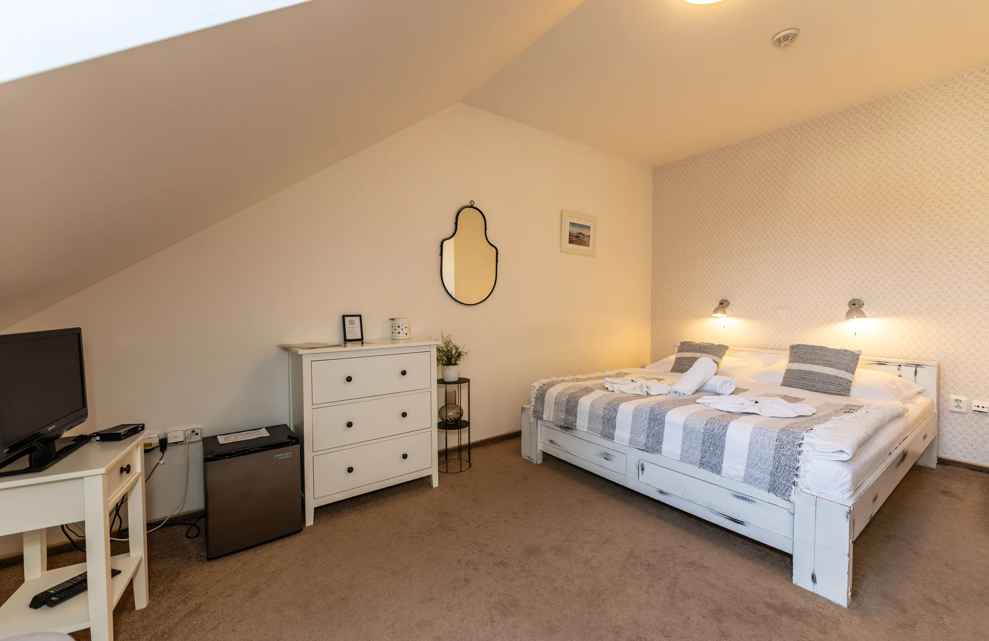 Pobyt v srdci Českého ráje: hotel se snídaní i polopenzí s degustační večeří