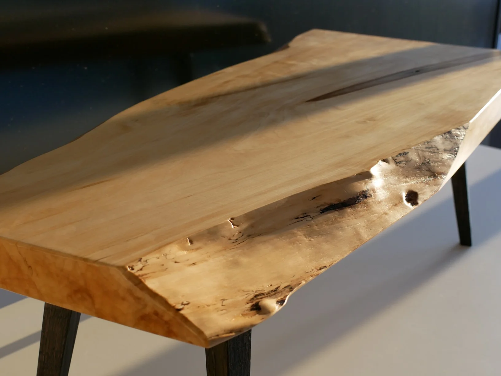 Individuální kurz řezbářství pro 2 osoby: výroba dětské hračky i čajového tácu