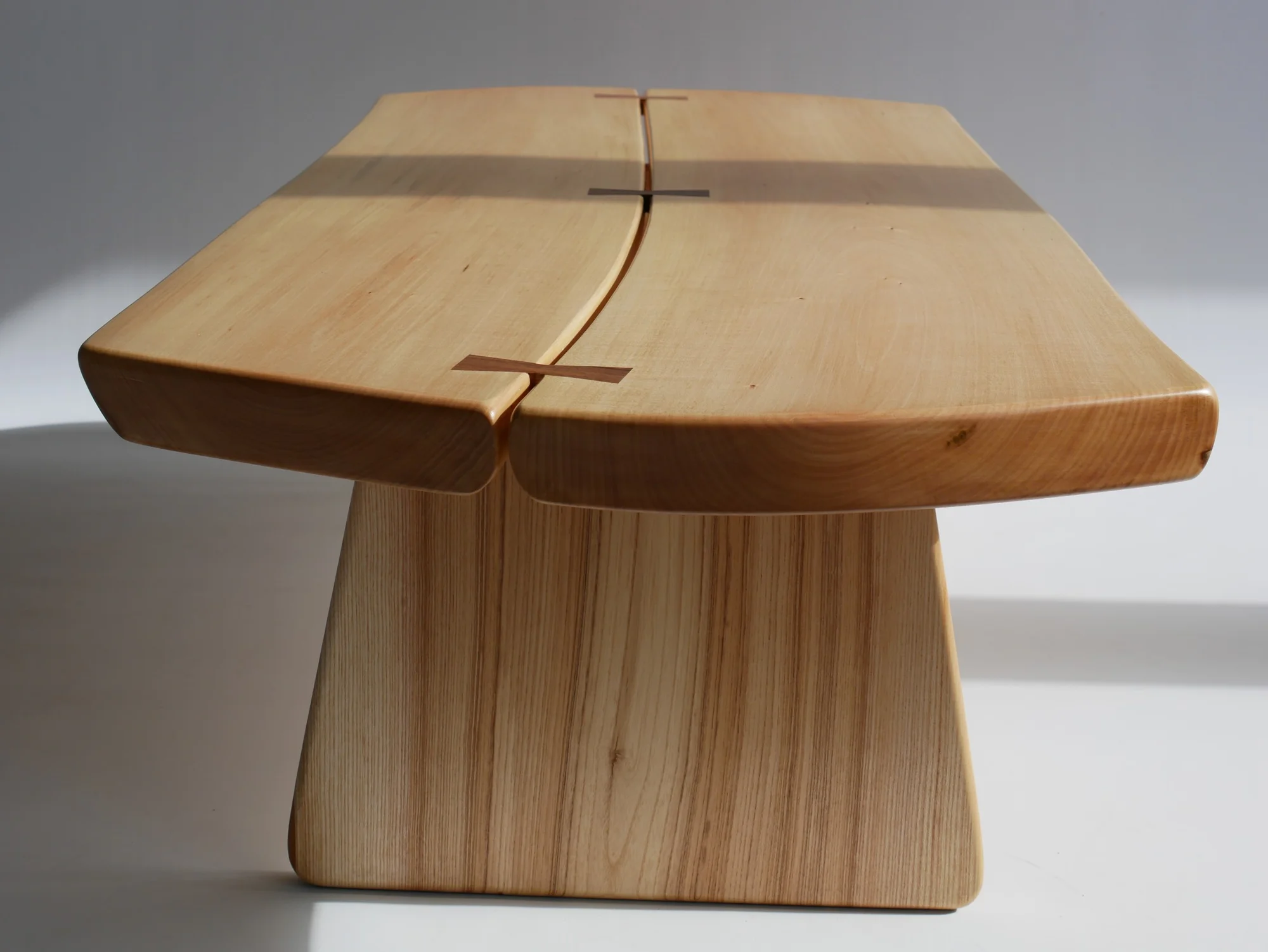 Individuální kurz řezbářství pro 2 osoby: výroba dětské hračky i čajového tácu