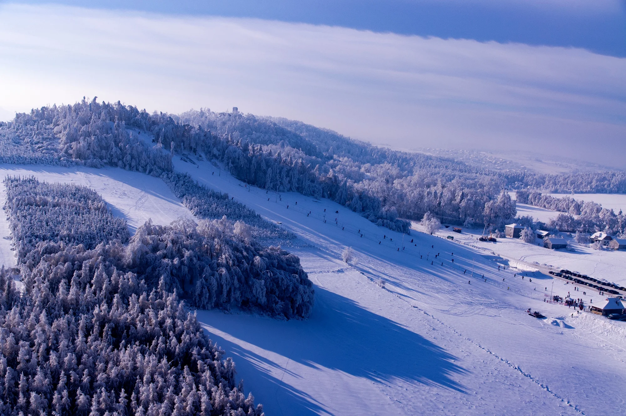 Polská Jura – skalní město, vinice a klid: krásný hotel s wellness, polopenze, sleva na skipas, 2 děti zdarma